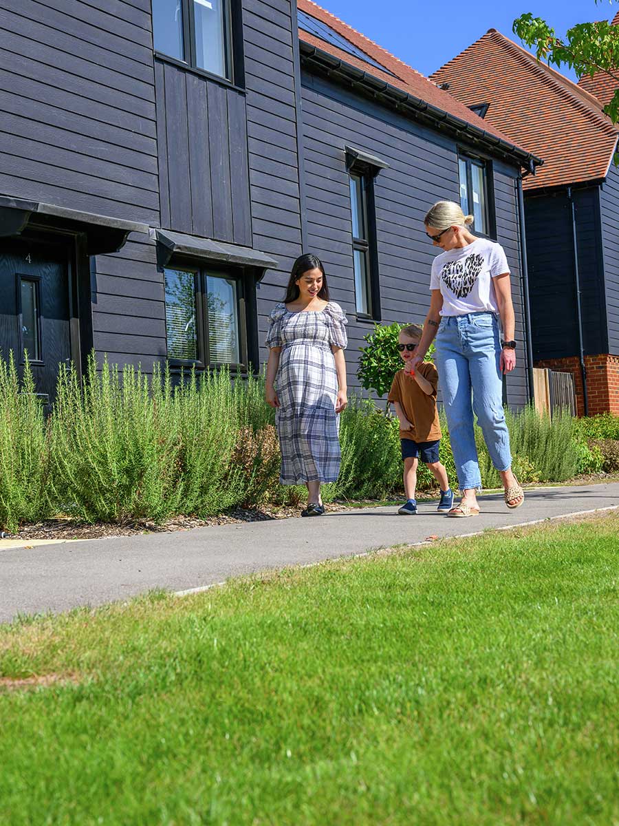 藍莎集團 - 英國樓盤、英國物業代理 | 英國買樓置業一站式服務