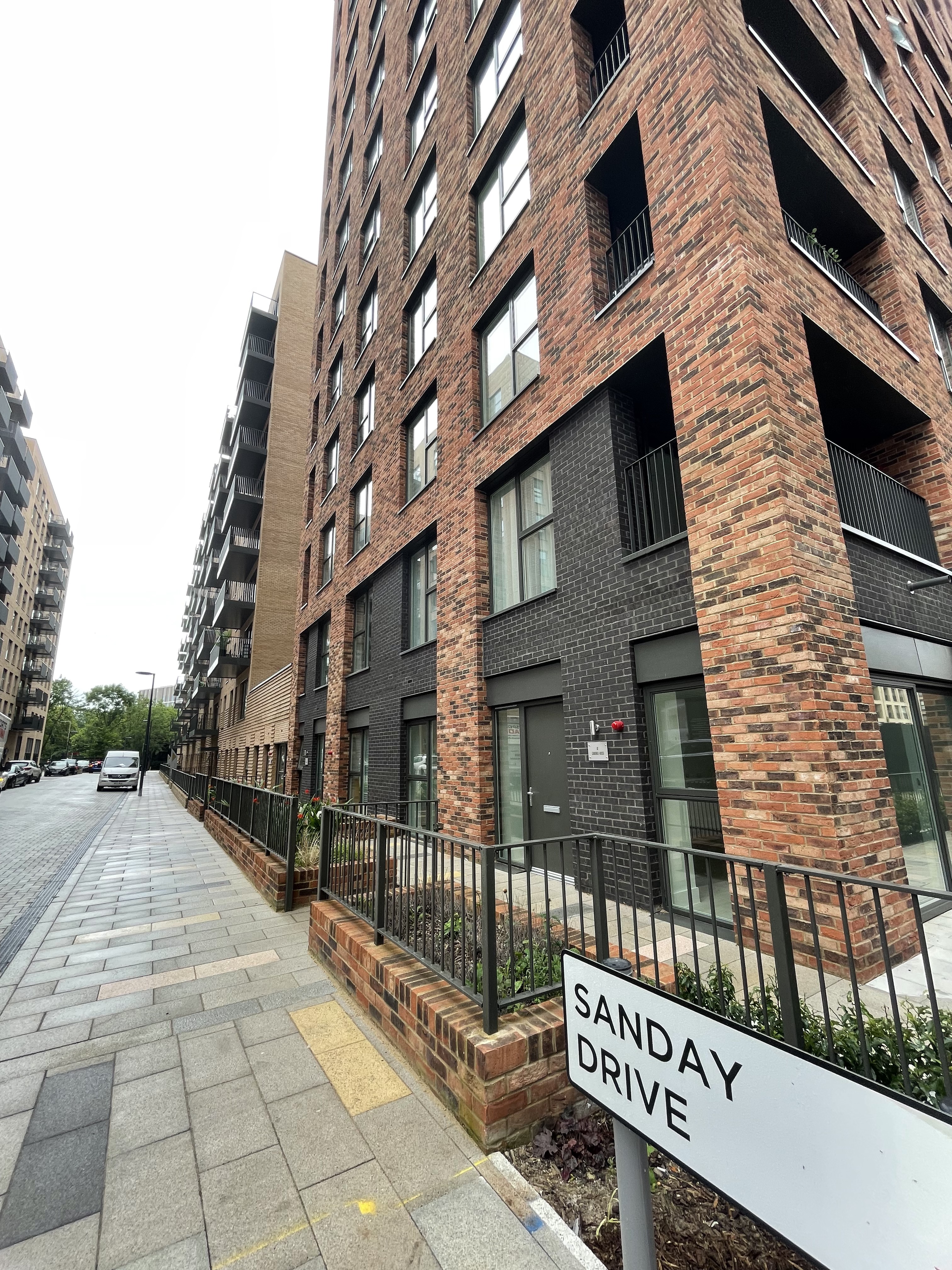 藍莎集團 | 英國置產一站式服務