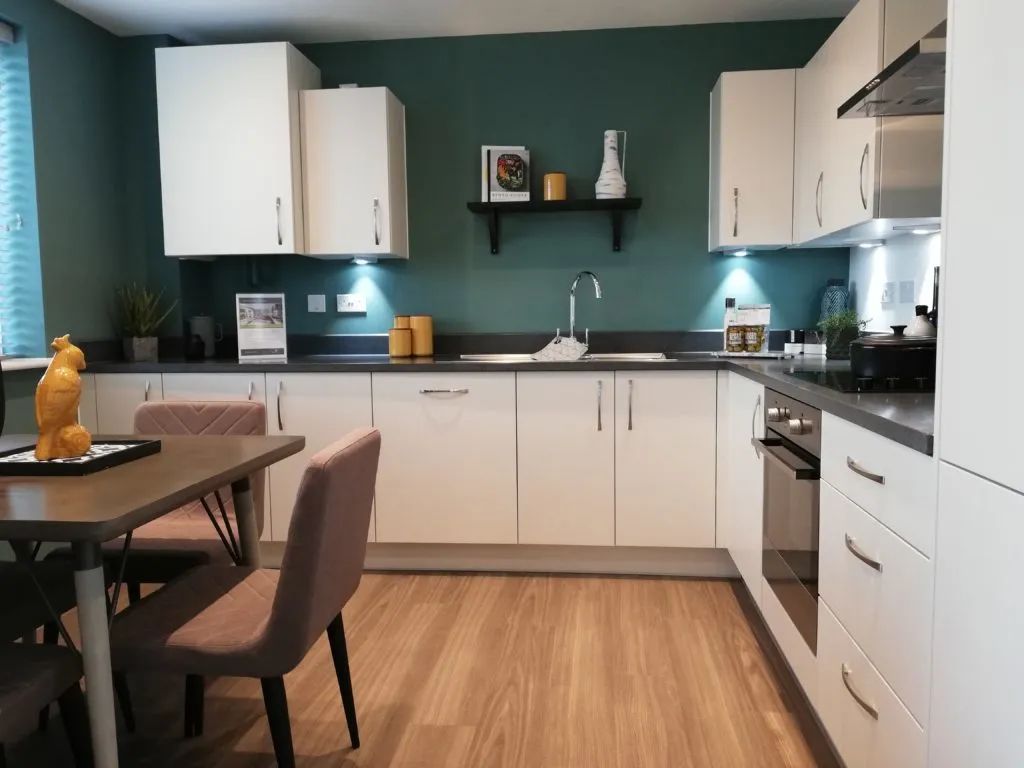 藍莎集團 | 英國置產一站式服務