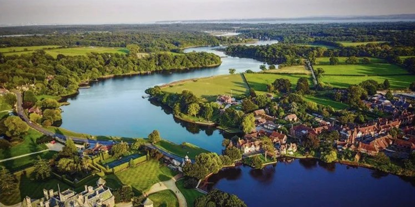 伦敦·赫兰庄园 Hartland Village 配套