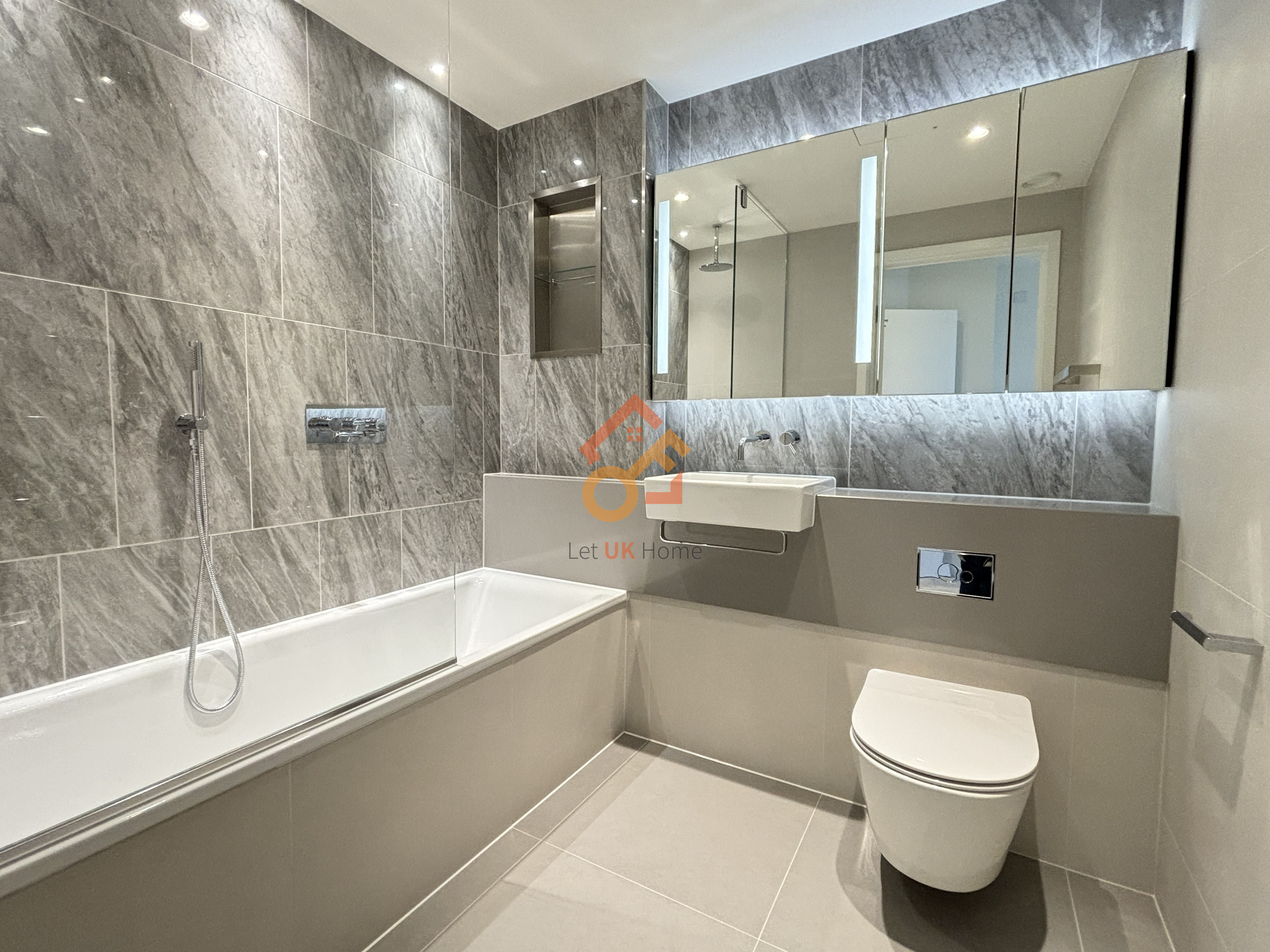 伦敦金丝雀码头•2房•Harcourt Tower 房源图片