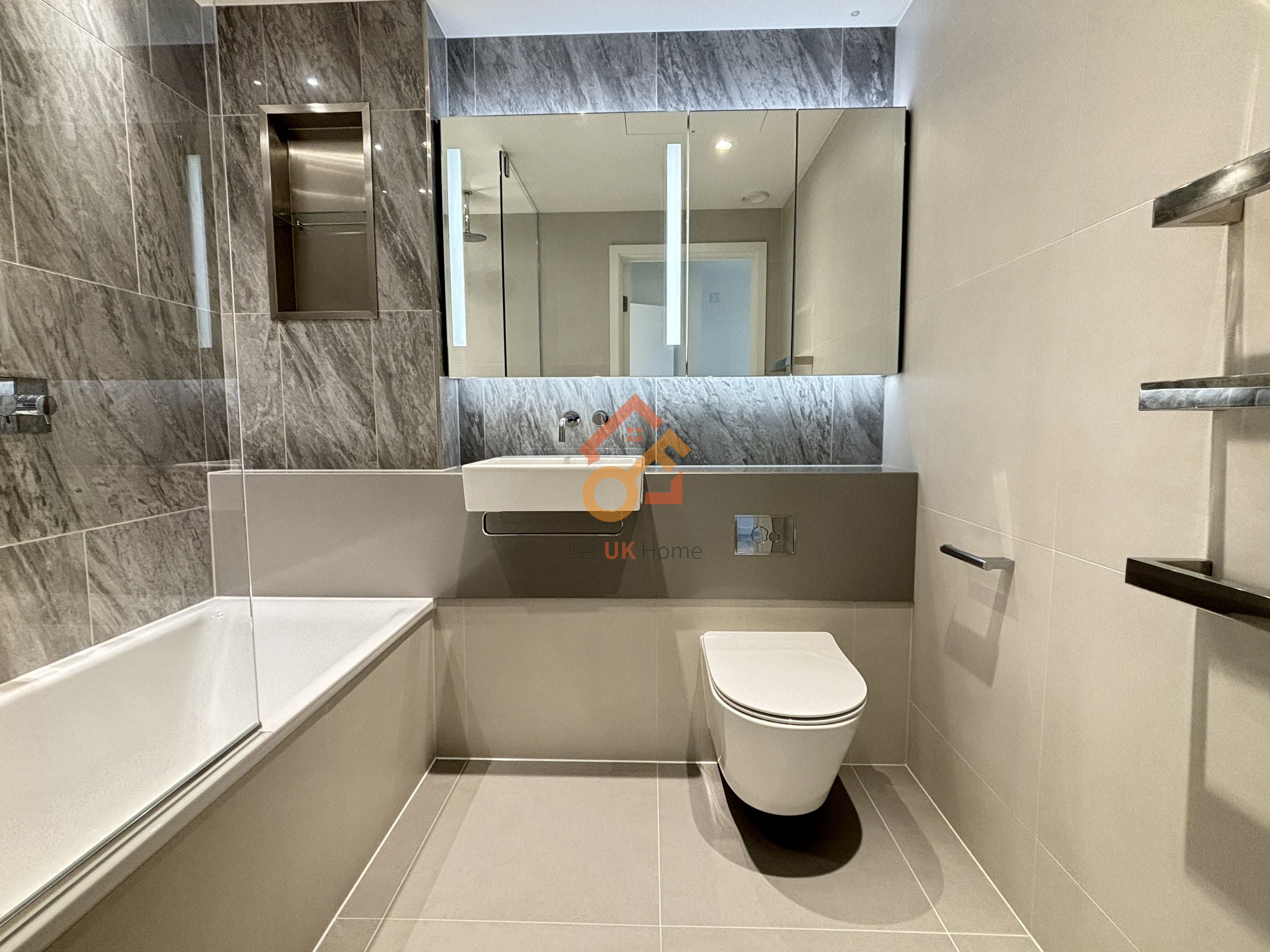 伦敦金丝雀码头•2房•Harcourt Tower 房源图片