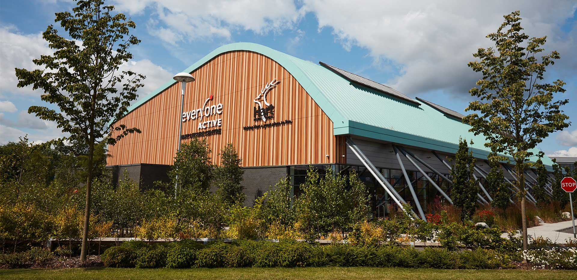 藍莎集團 - 英國樓盤、英國物業代理 | 英國買樓置業一站式服務