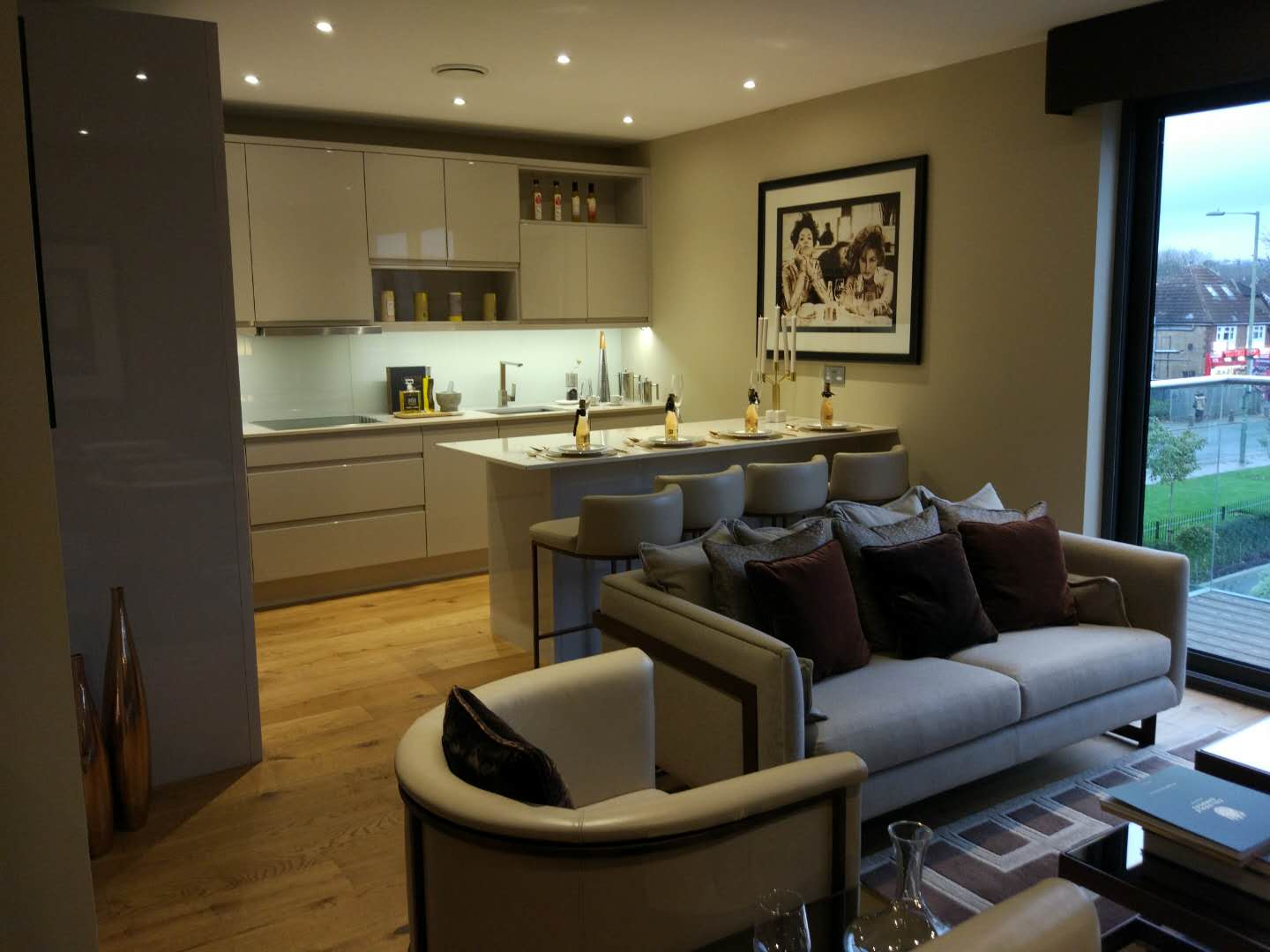 藍莎集團 | 英國置產一站式服務