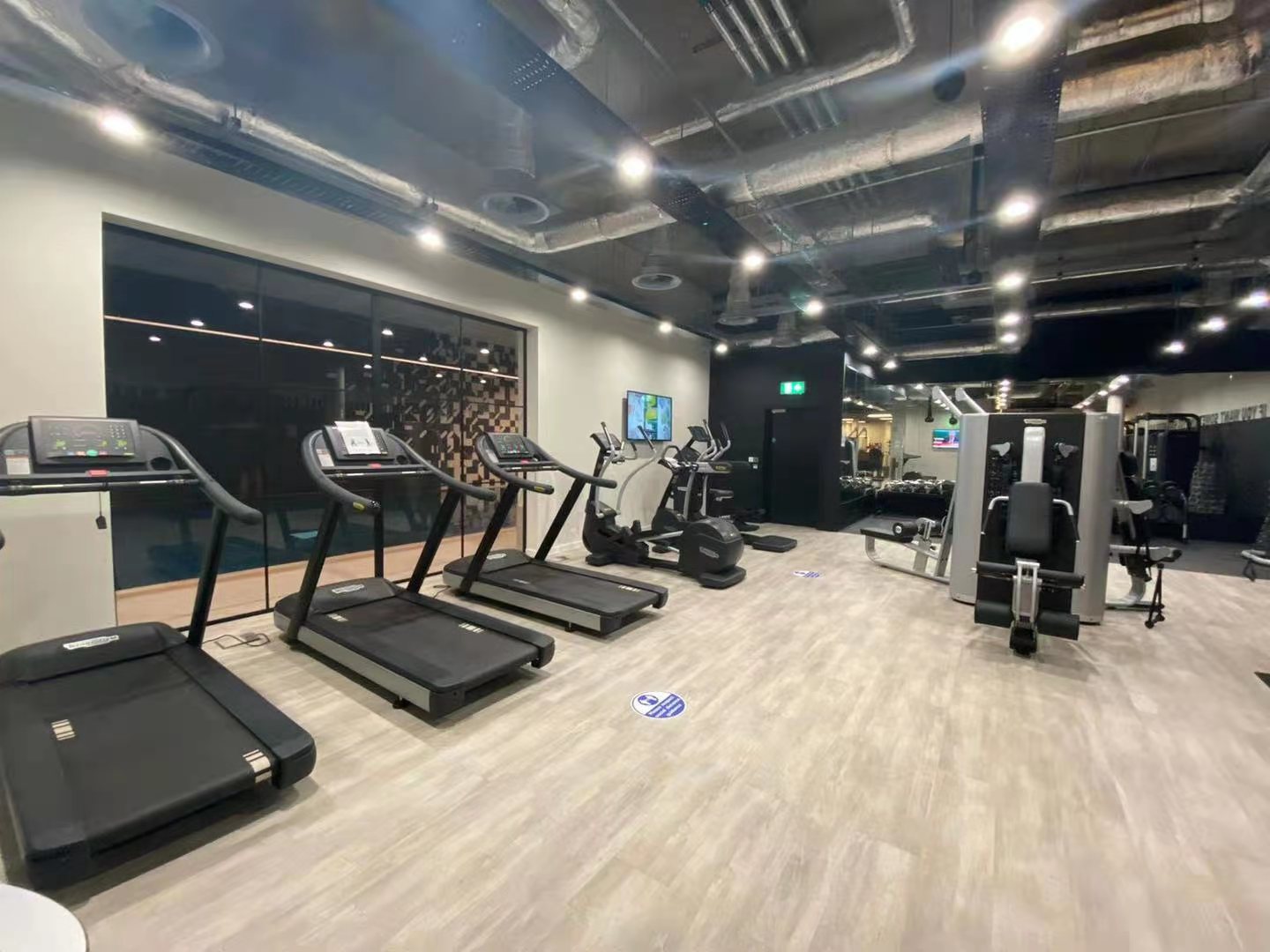 藍莎集團 - 英國樓盤、英國物業代理 | 英國買樓置業一站式服務