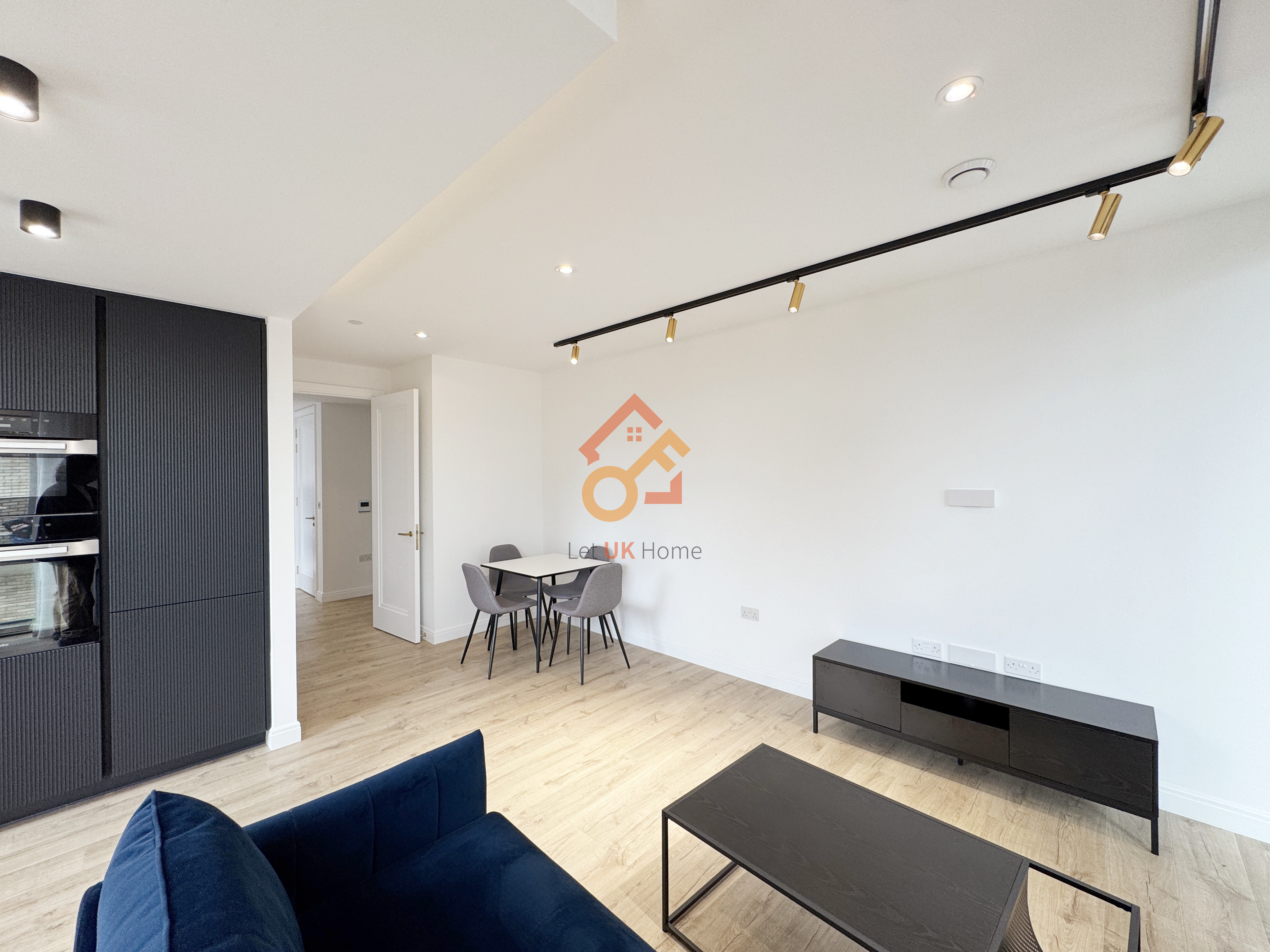 藍莎集團 - 英國樓盤、英國物業代理 | 英國買樓置業一站式服務