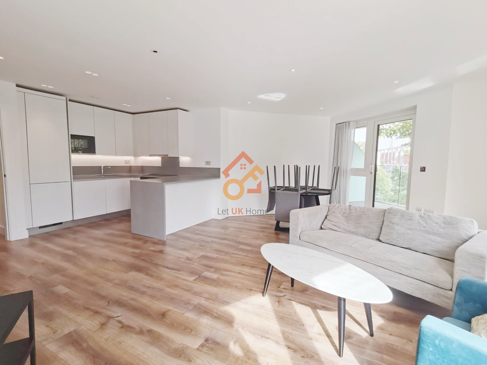 藍莎集團 - 英國樓盤、英國物業代理 | 英國買樓置業一站式服務