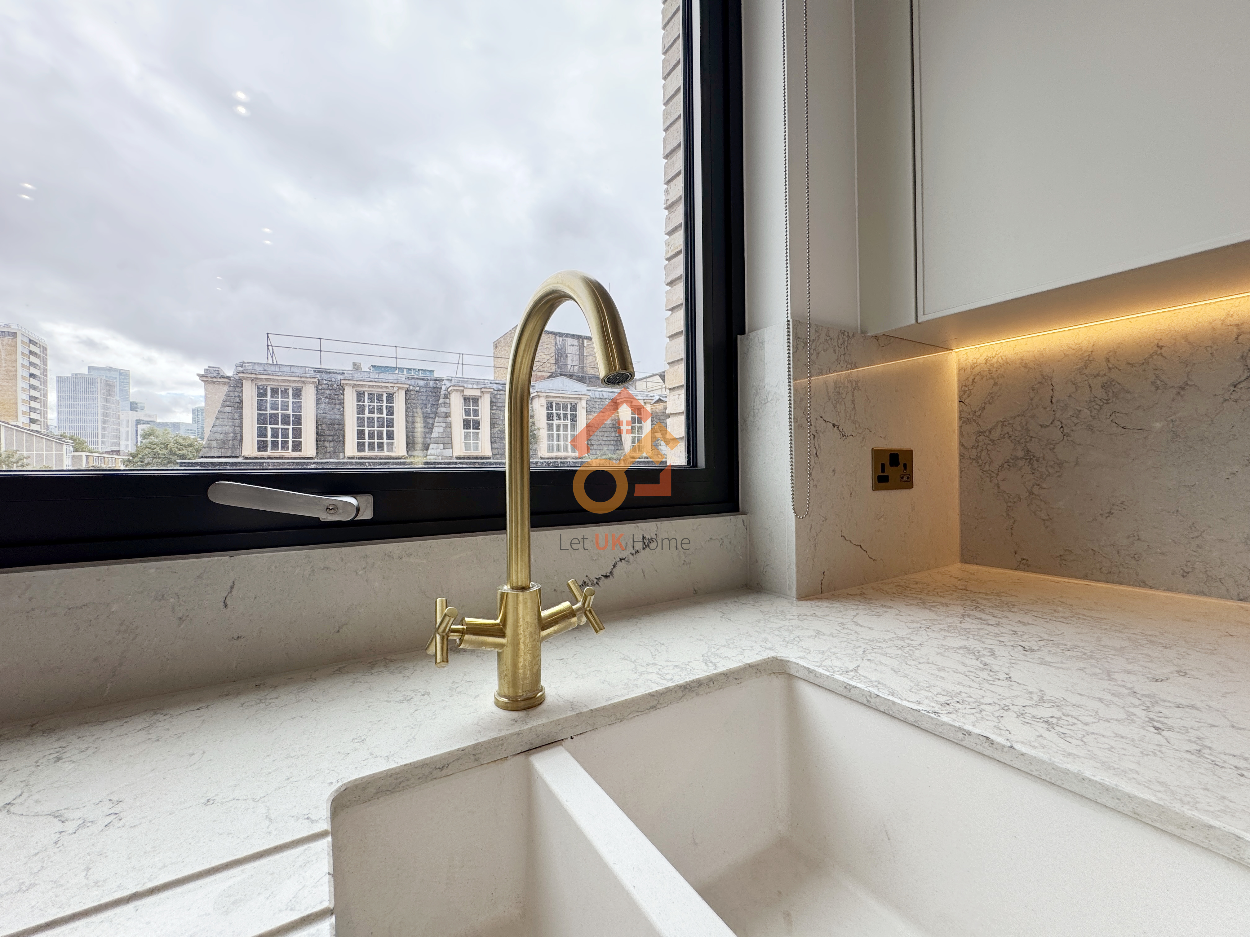 藍莎集團 - 英國樓盤、英國物業代理 | 英國買樓置業一站式服務