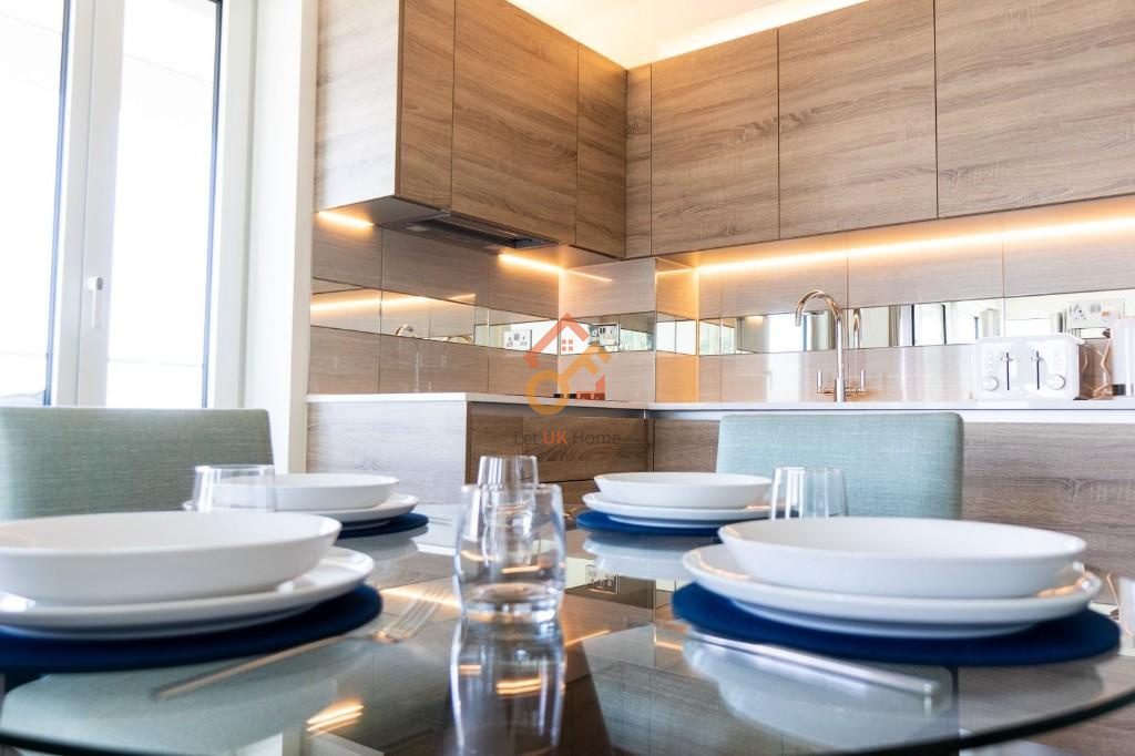 Lansha Group - UK Real Estate, UK Property Agency | One stop shop for buying and purchasing properties in the UK