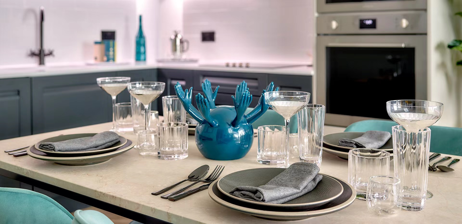 藍莎集團 - 英國樓盤、英國物業代理 | 英國買樓置業一站式服務