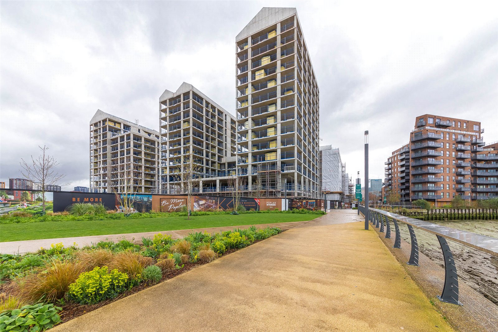 藍莎集團 - 英國樓盤、英國物業代理 | 英國買樓置業一站式服務