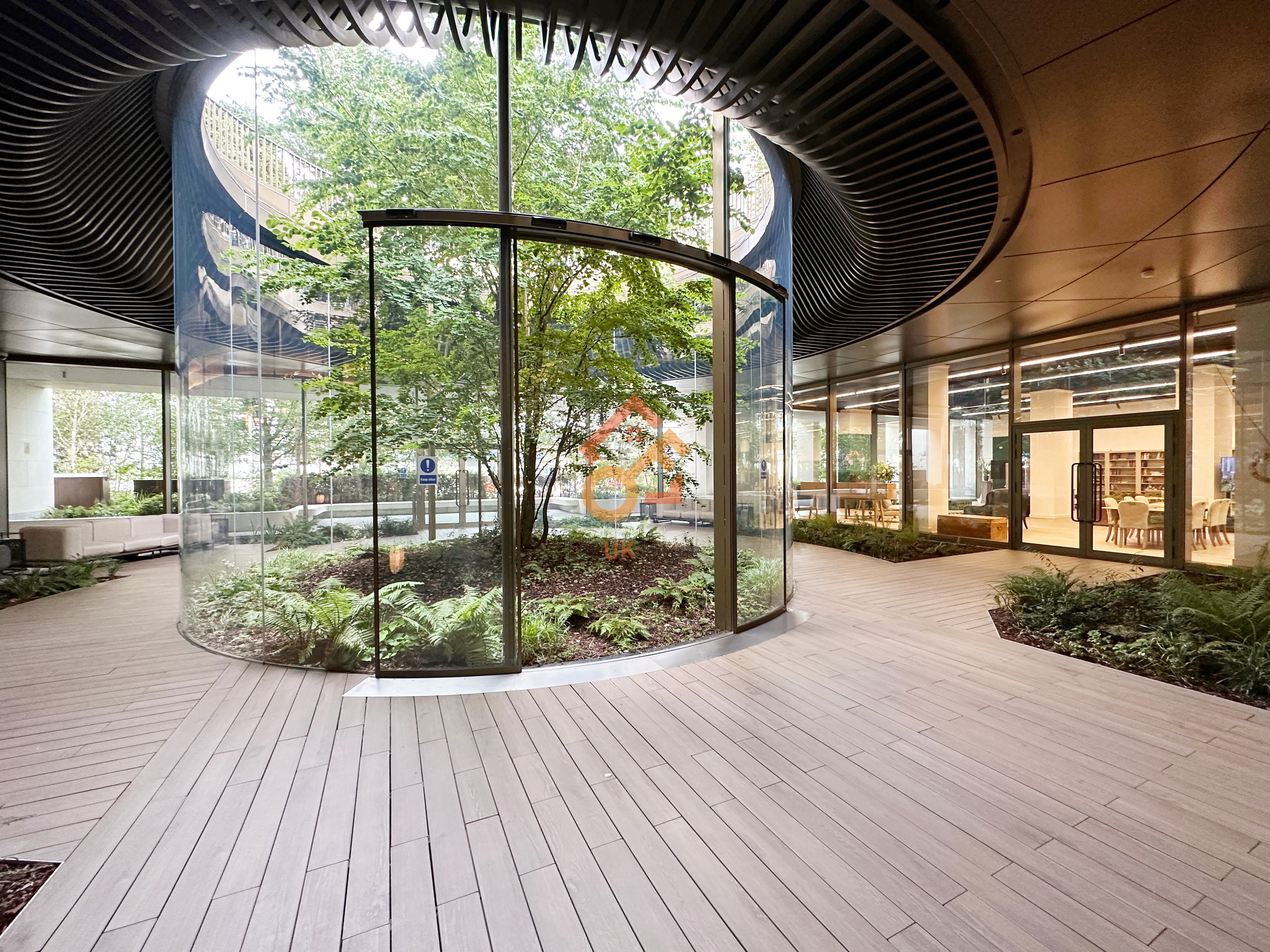 伦敦Nine Elms•2房•N9 One Thames City 项目配套