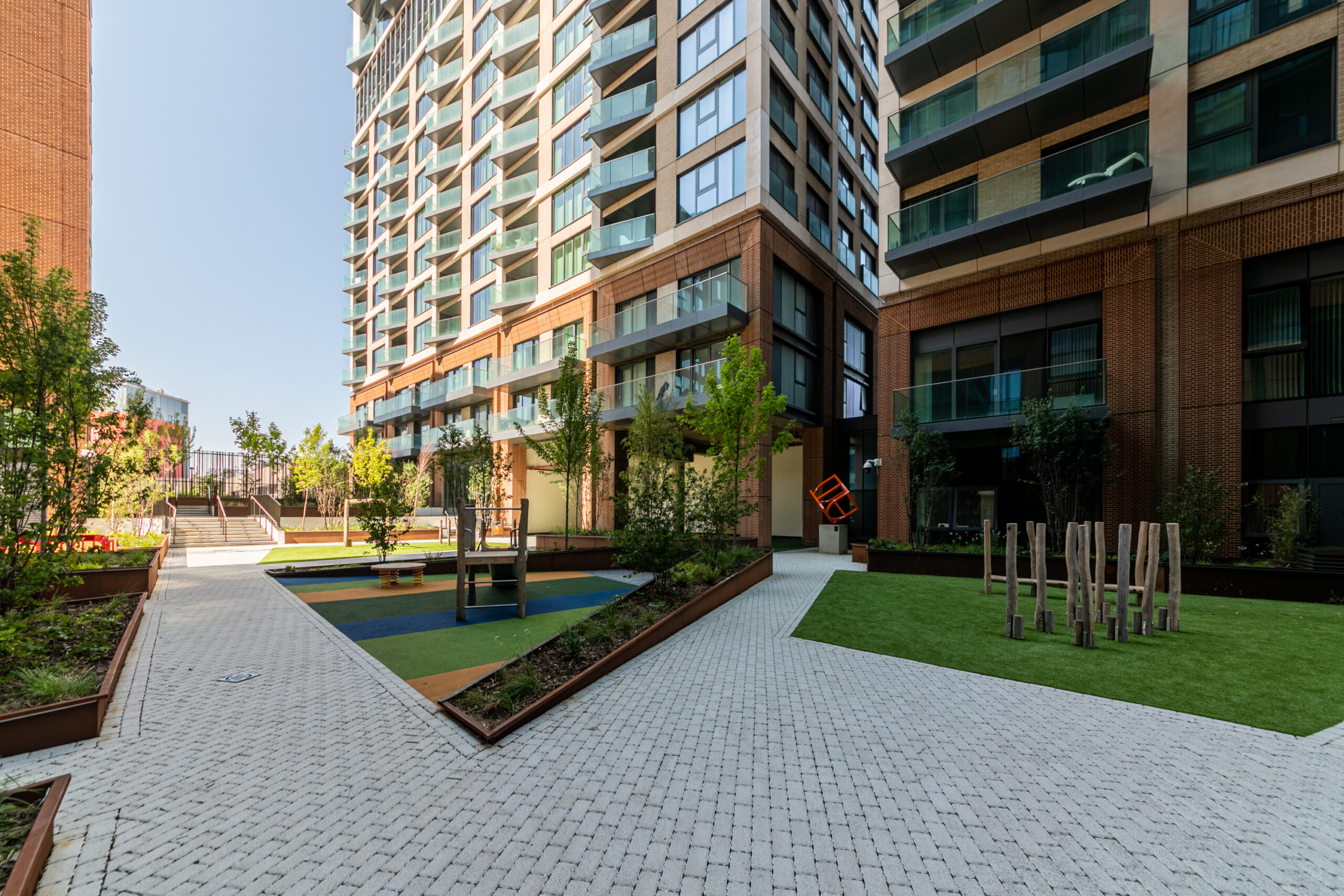 Lansha Group - UK Real Estate, UK Property Agency | One stop shop for buying and purchasing properties in the UK