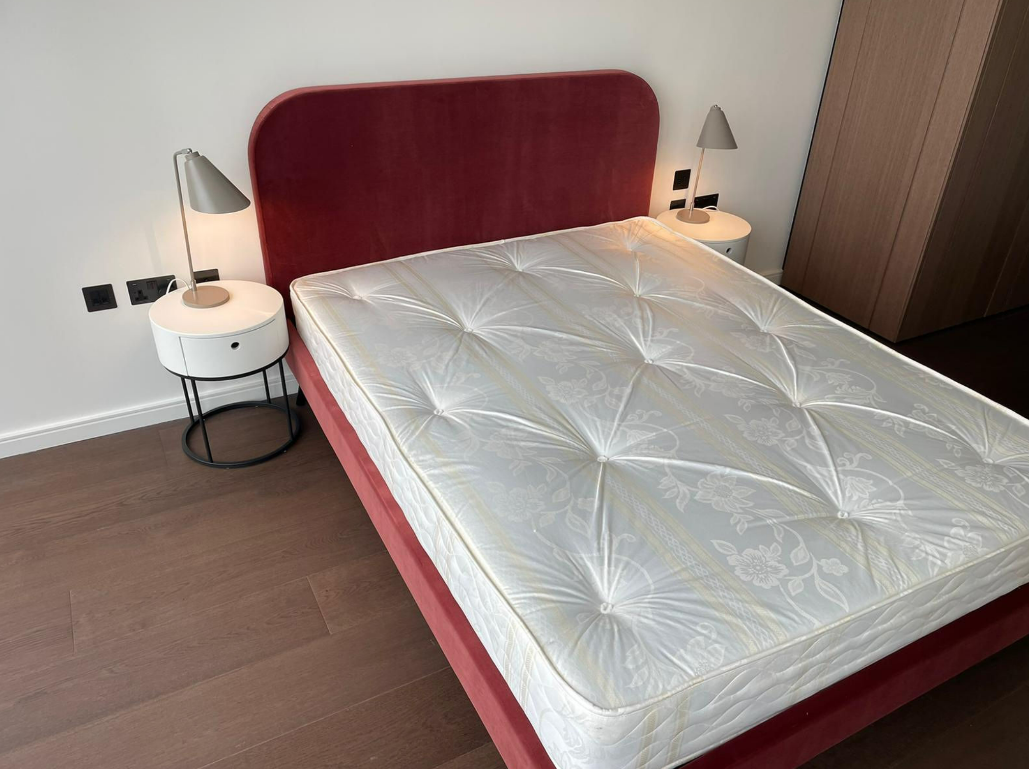 藍莎集團 | 英國置產一站式服務