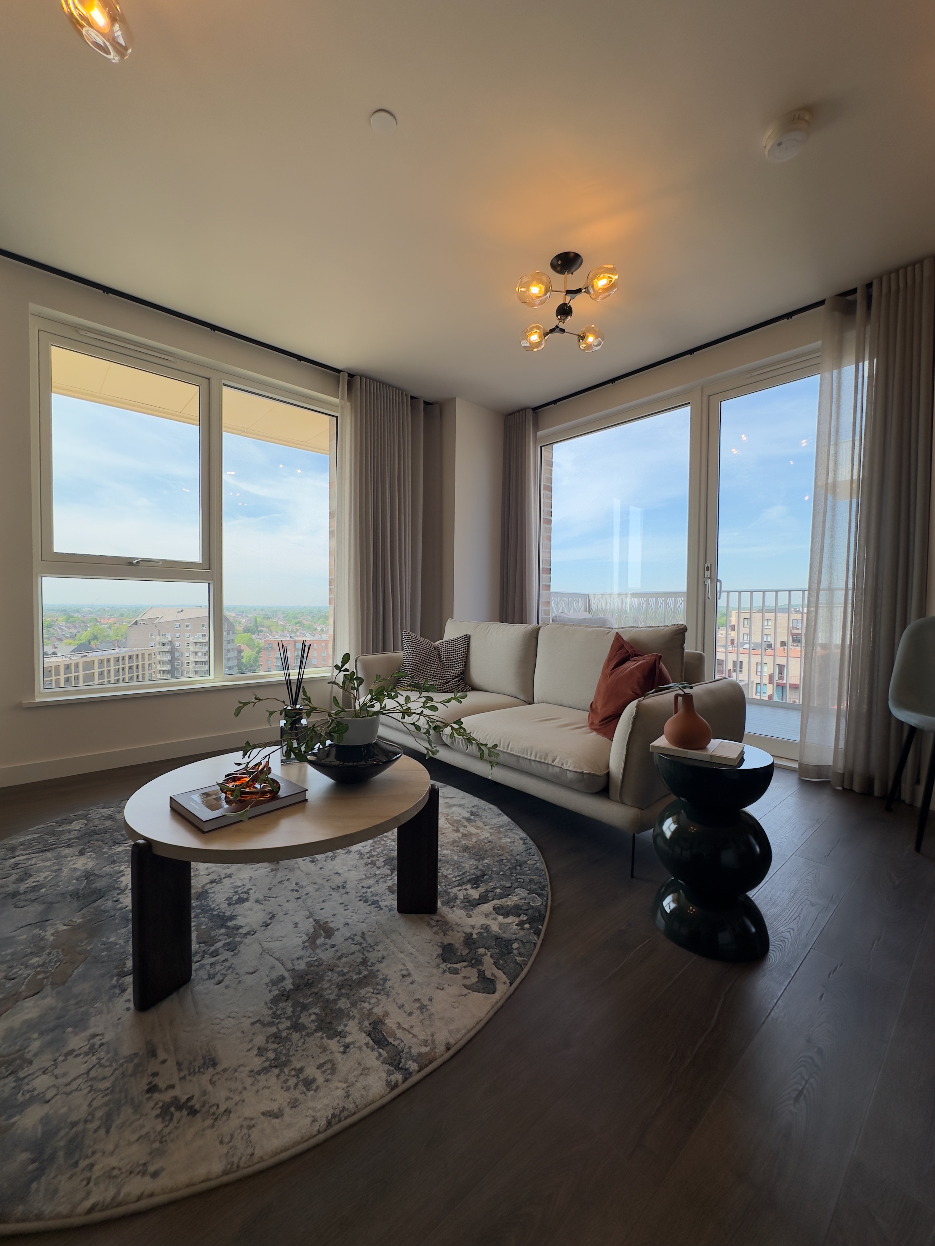 藍莎集團 - 英國樓盤、英國物業代理 | 英國買樓置業一站式服務