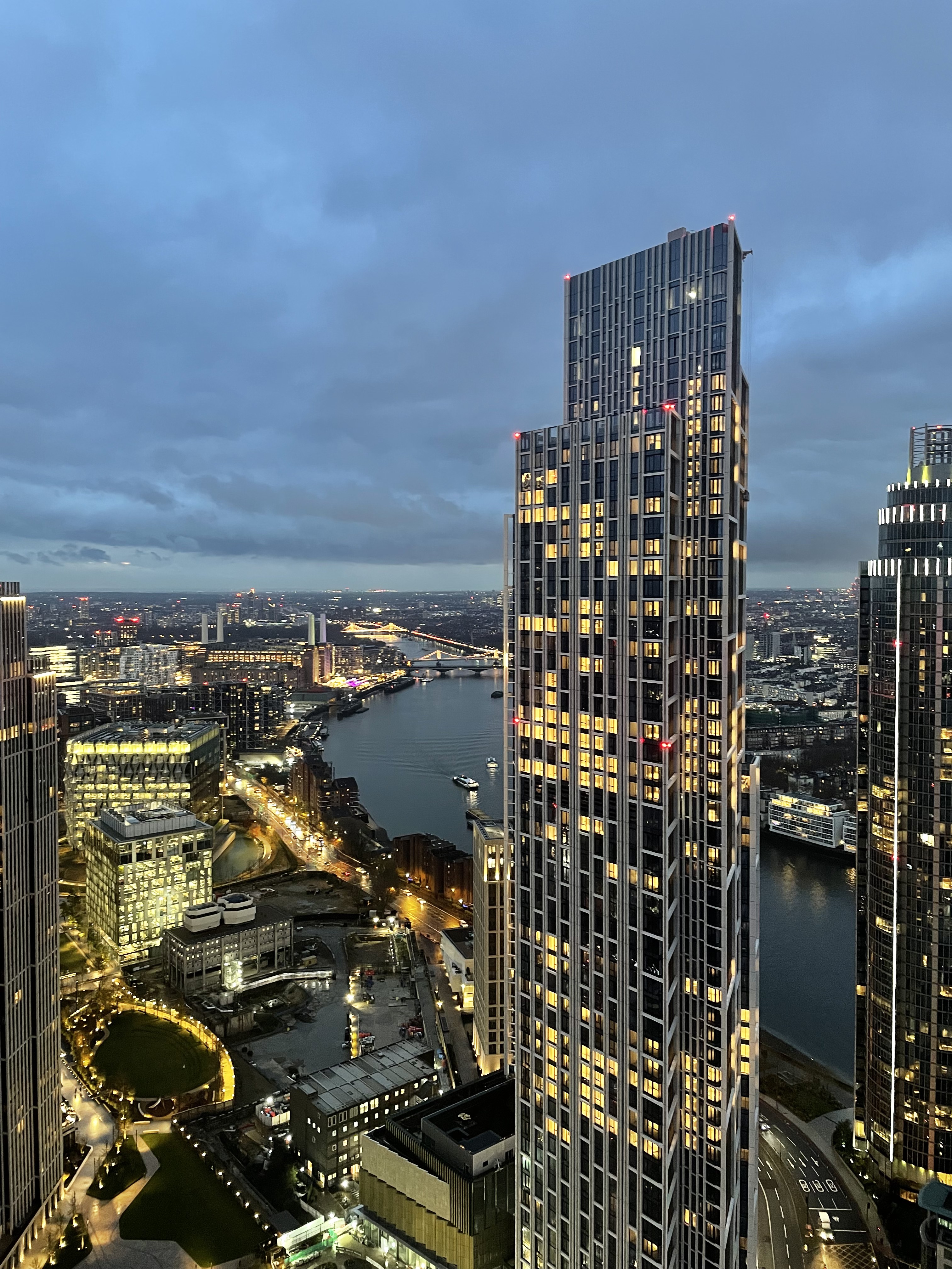 伦敦·达马克大厦-九榆树 DAMAC Tower Nine Elms 找房实拍