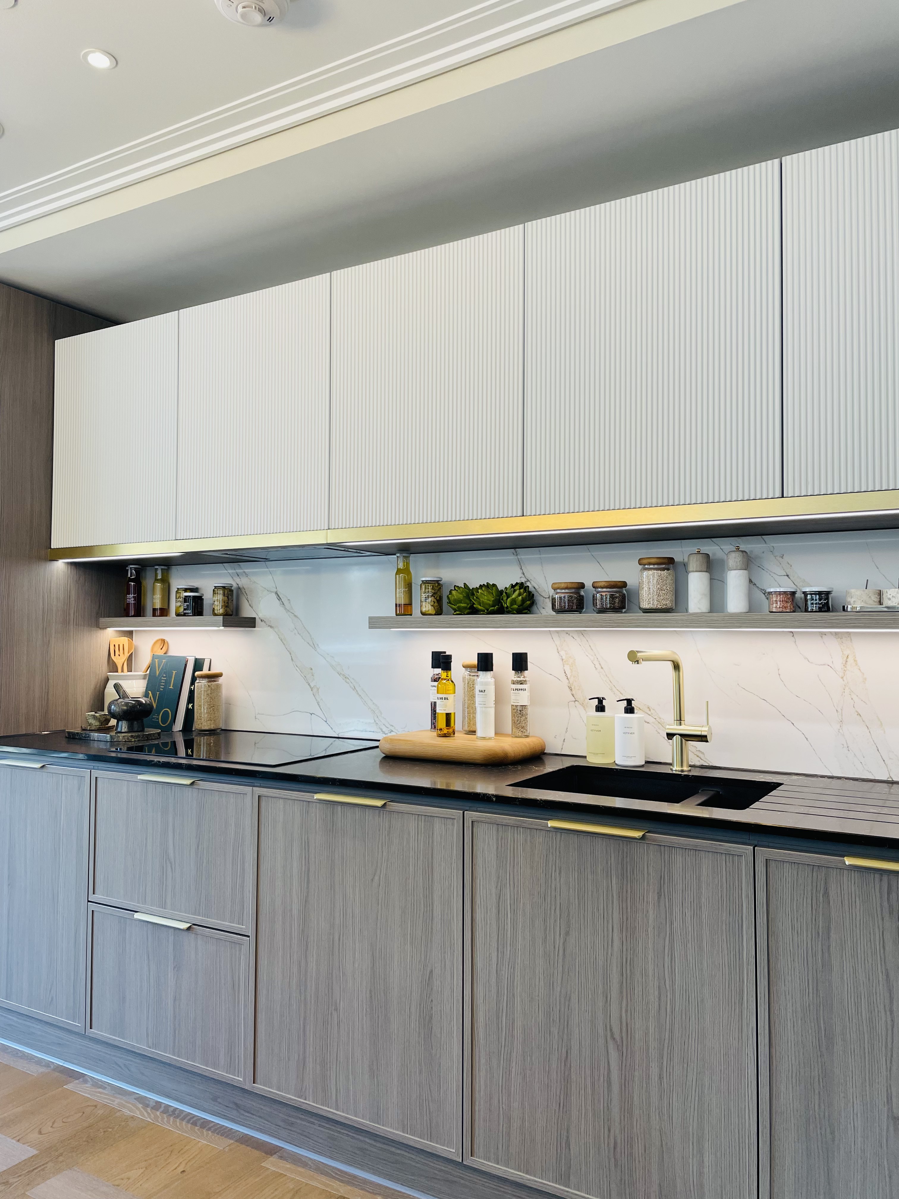 藍莎集團 | 英國置產一站式服務