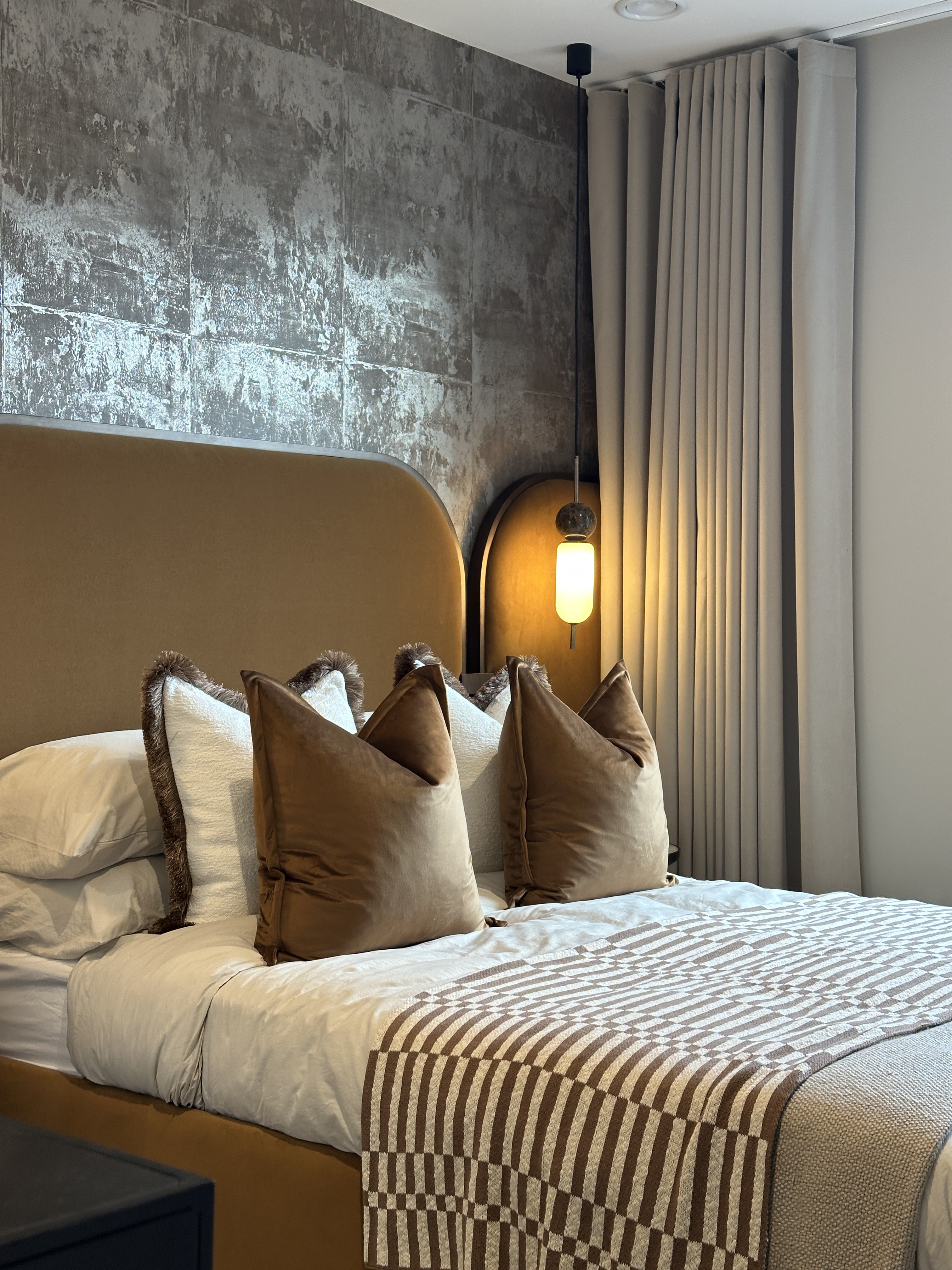 伦敦·兰博花园广场 Lombard Square 找房实拍