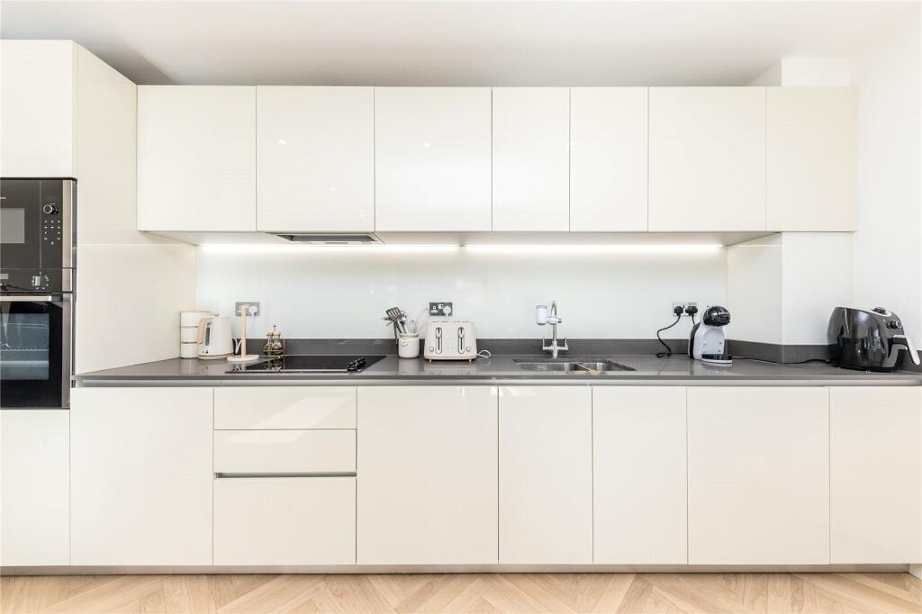 藍莎集團 | 英國置產一站式服務