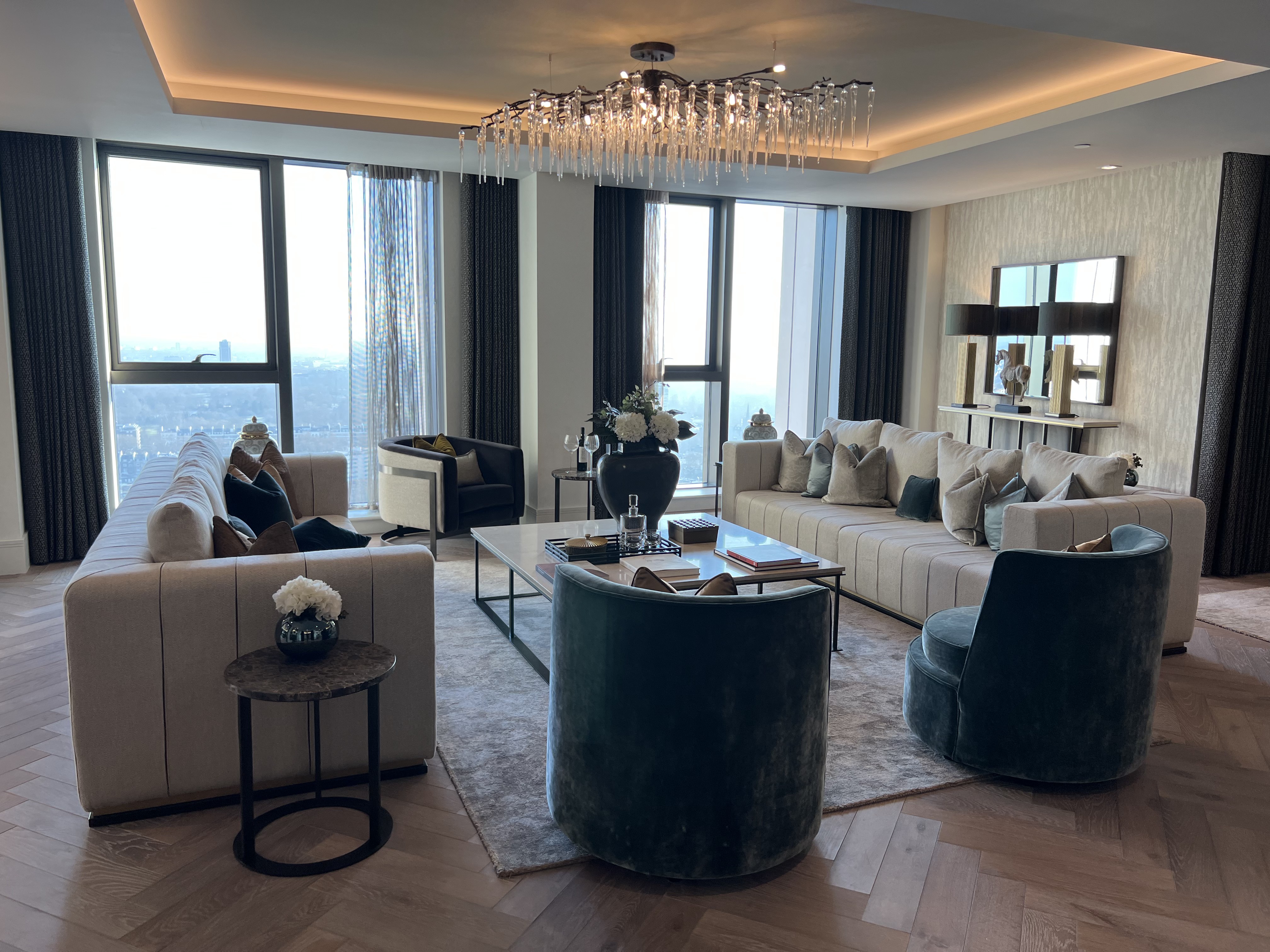 藍莎集團 - 英國樓盤、英國物業代理 | 英國買樓置業一站式服務