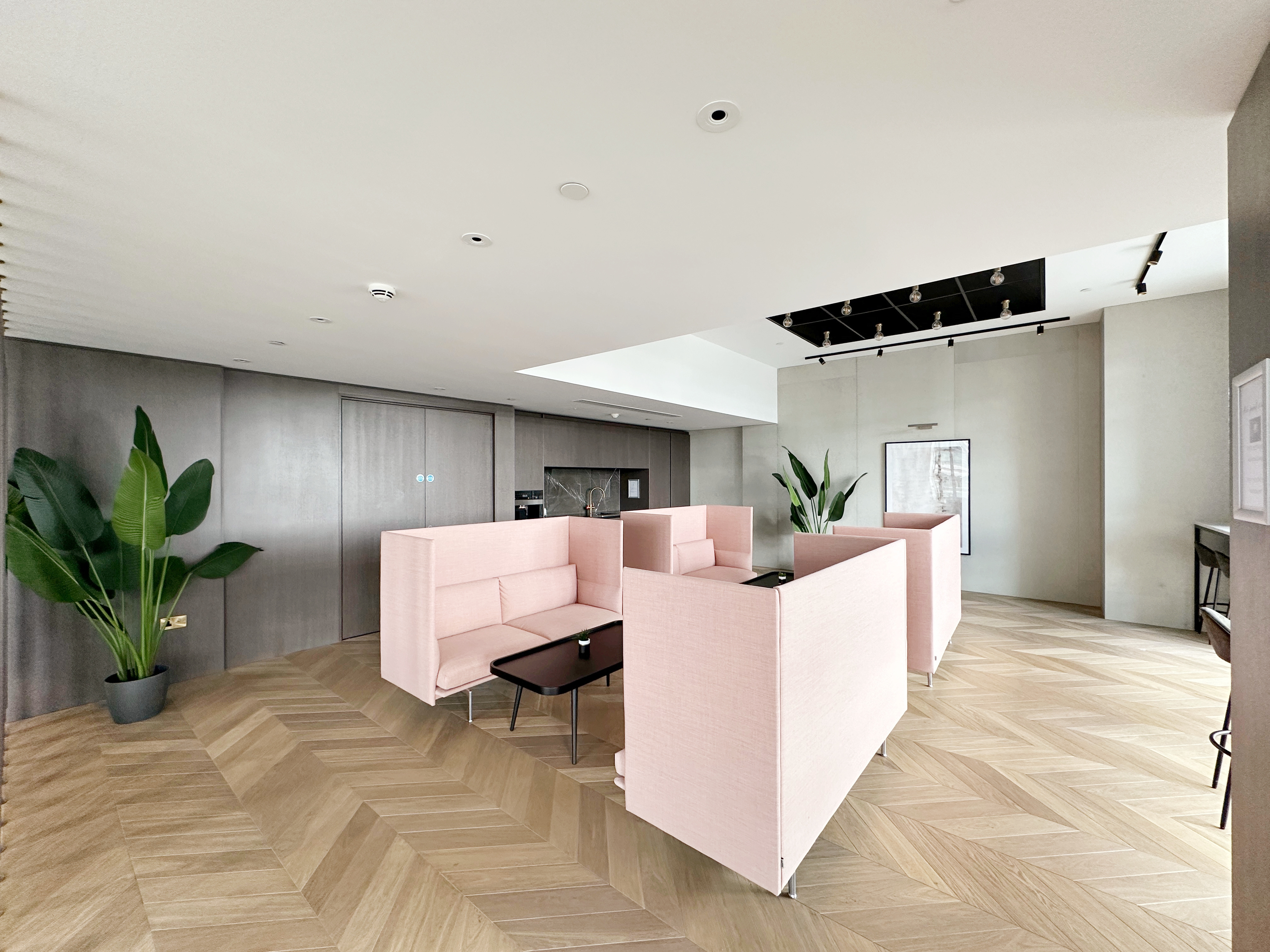 藍莎集團 - 英國樓盤、英國物業代理 | 英國買樓置業一站式服務