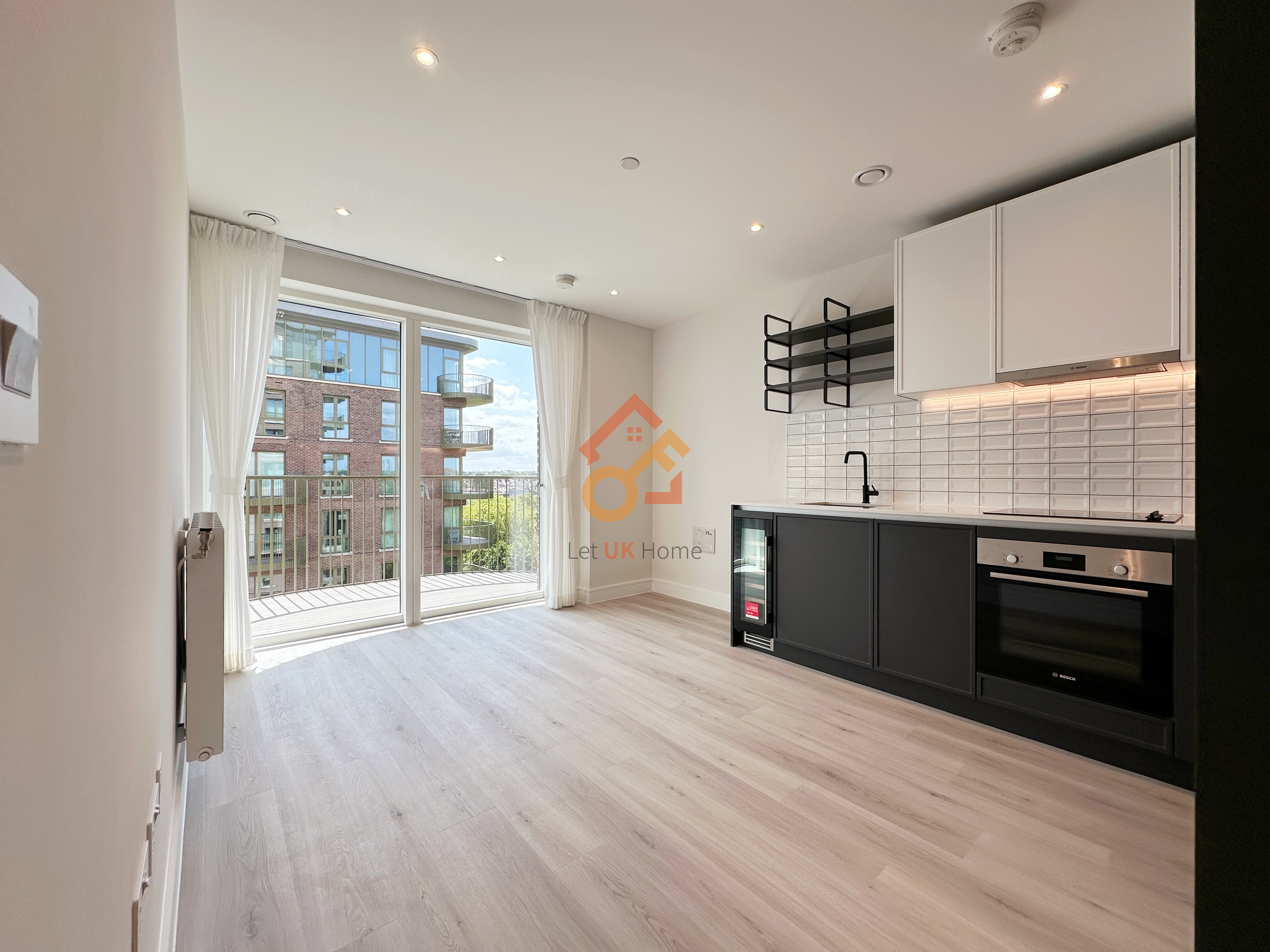 Lansha Group - UK Real Estate, UK Property Agency | One stop shop for buying and purchasing properties in the UK