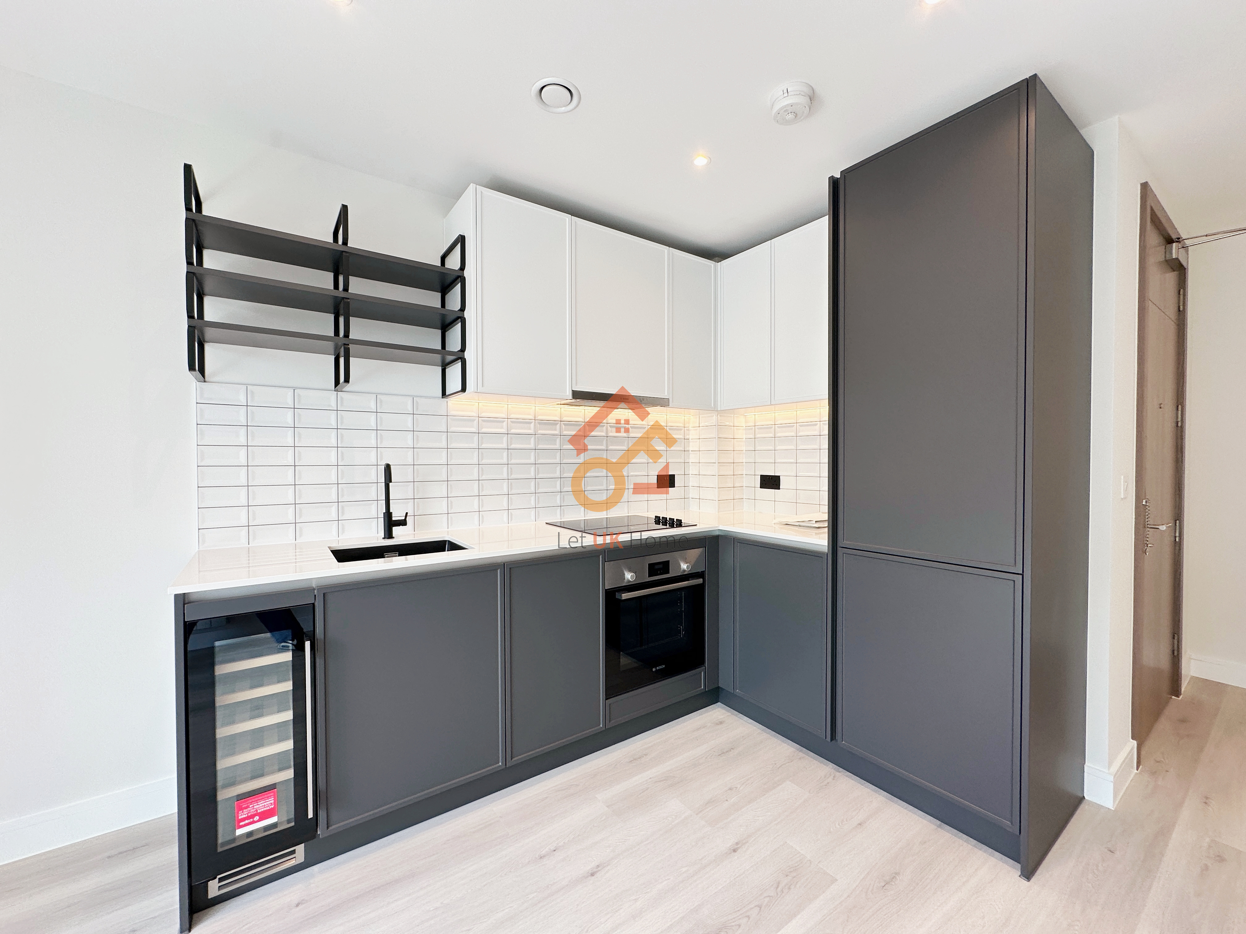 Lansha Group - UK Real Estate, UK Property Agency | One stop shop for buying and purchasing properties in the UK