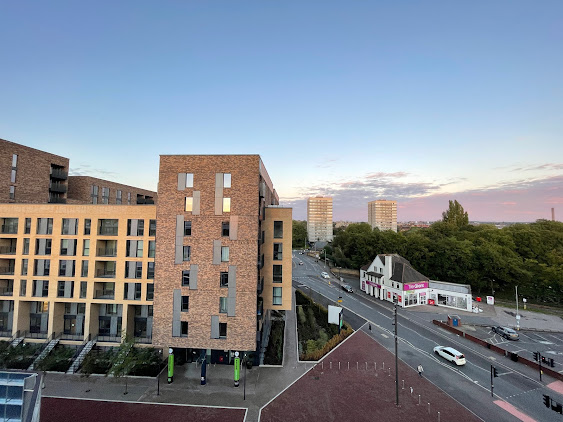 伦敦·温尔布登花园 Stadia three 外观