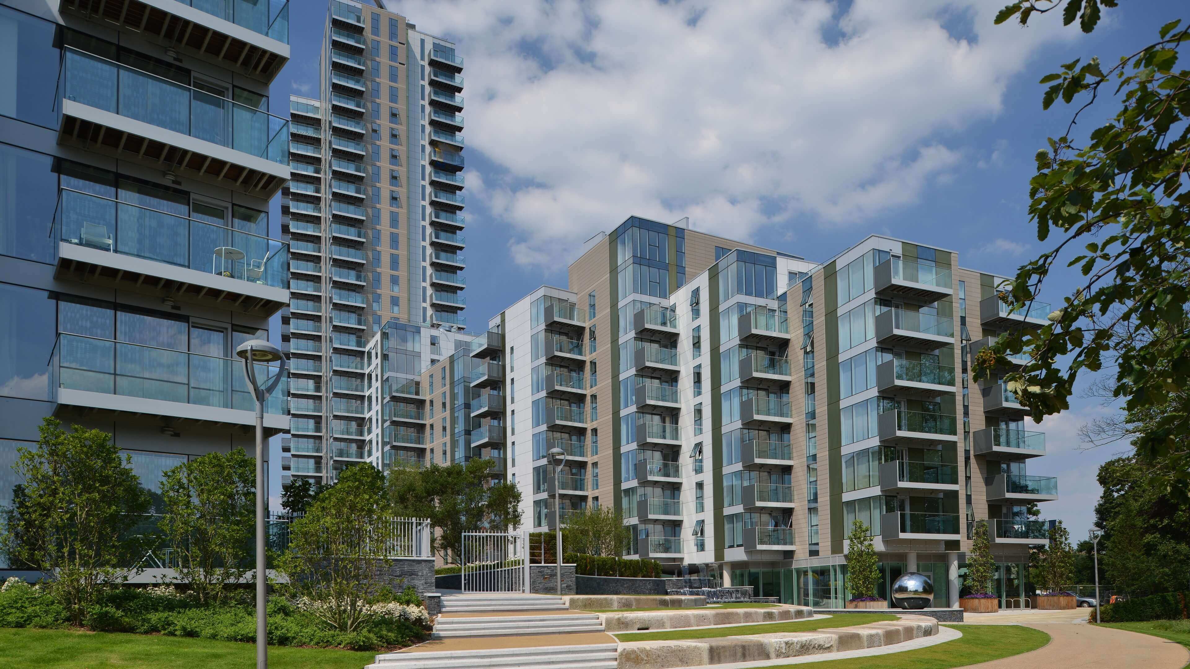 伦敦·伍贝里湖景苑 Woodberry Down 外立面