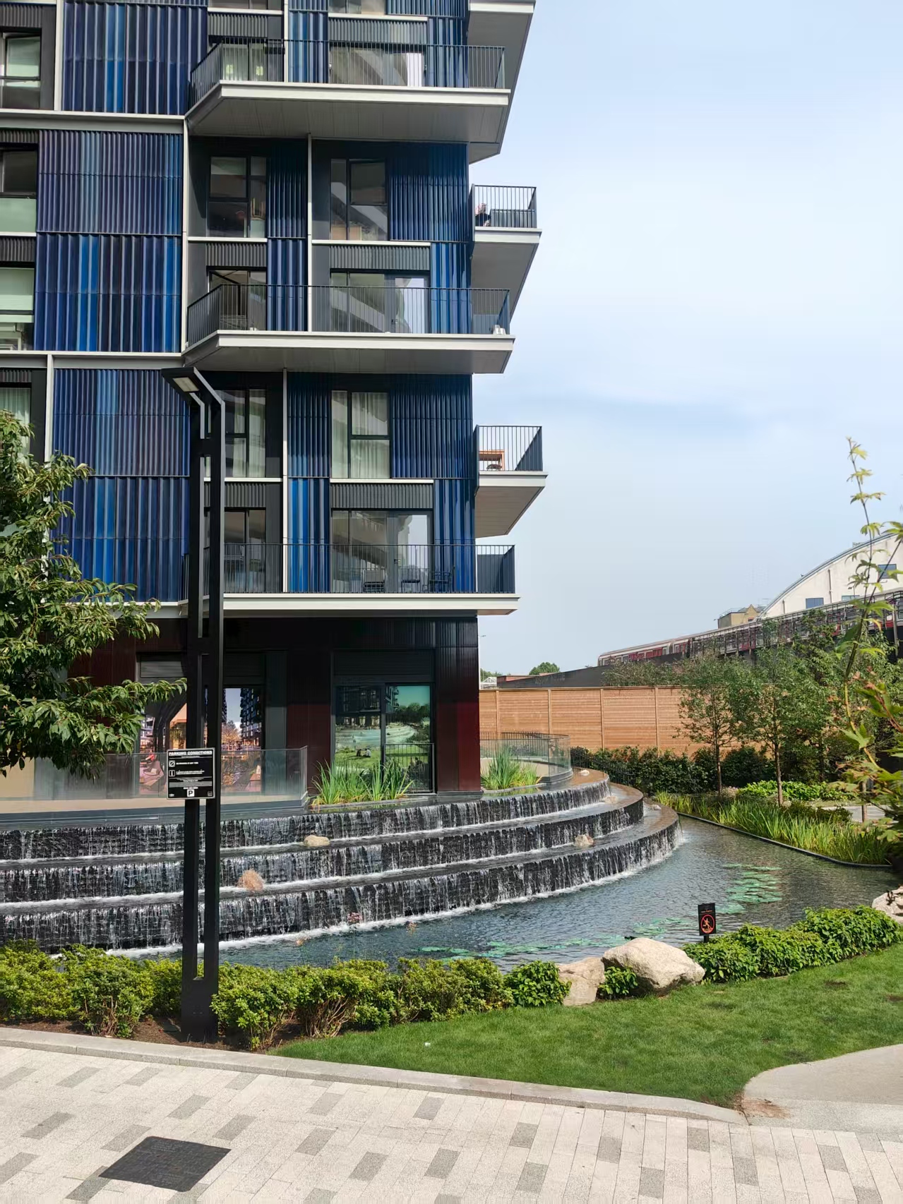 伦敦·柏郦 White City Living 找房实拍