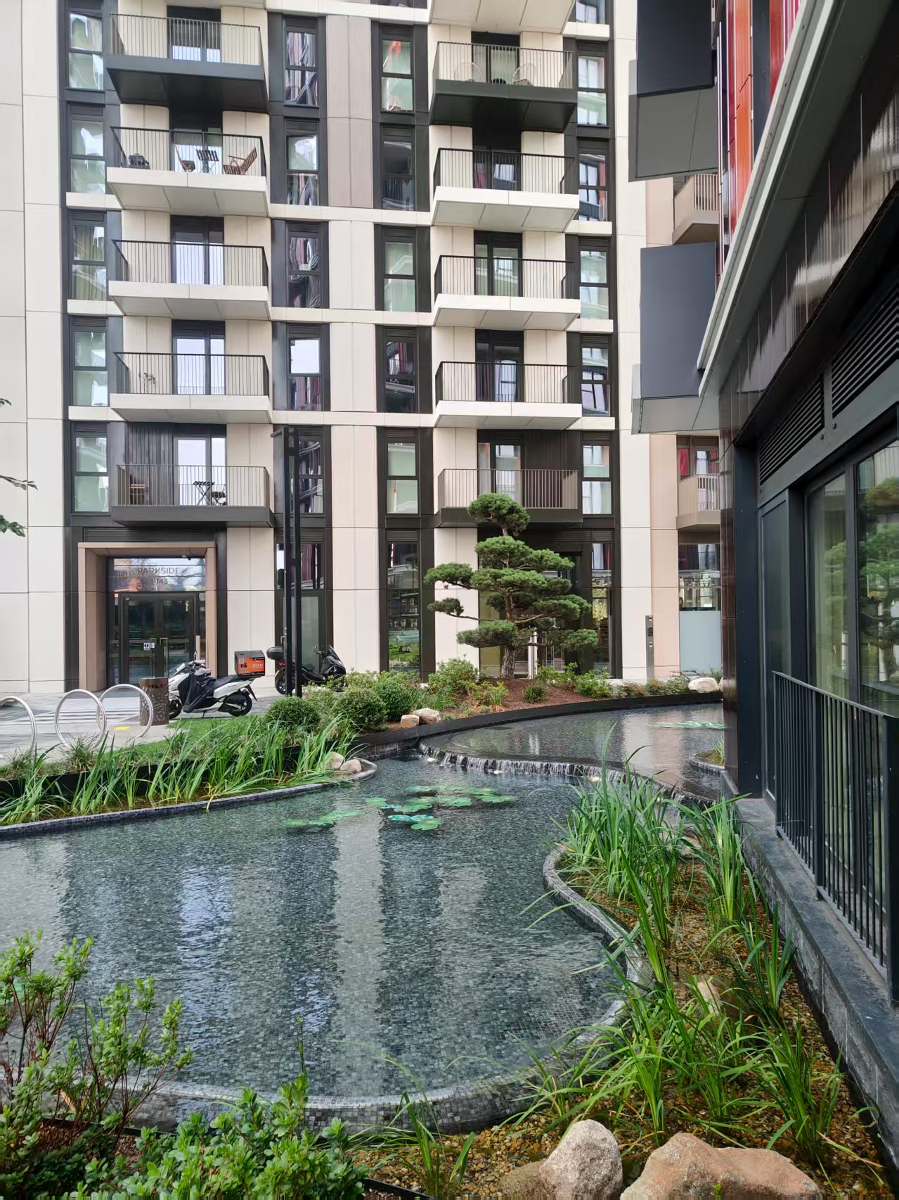 伦敦·柏郦 White City Living 找房实拍