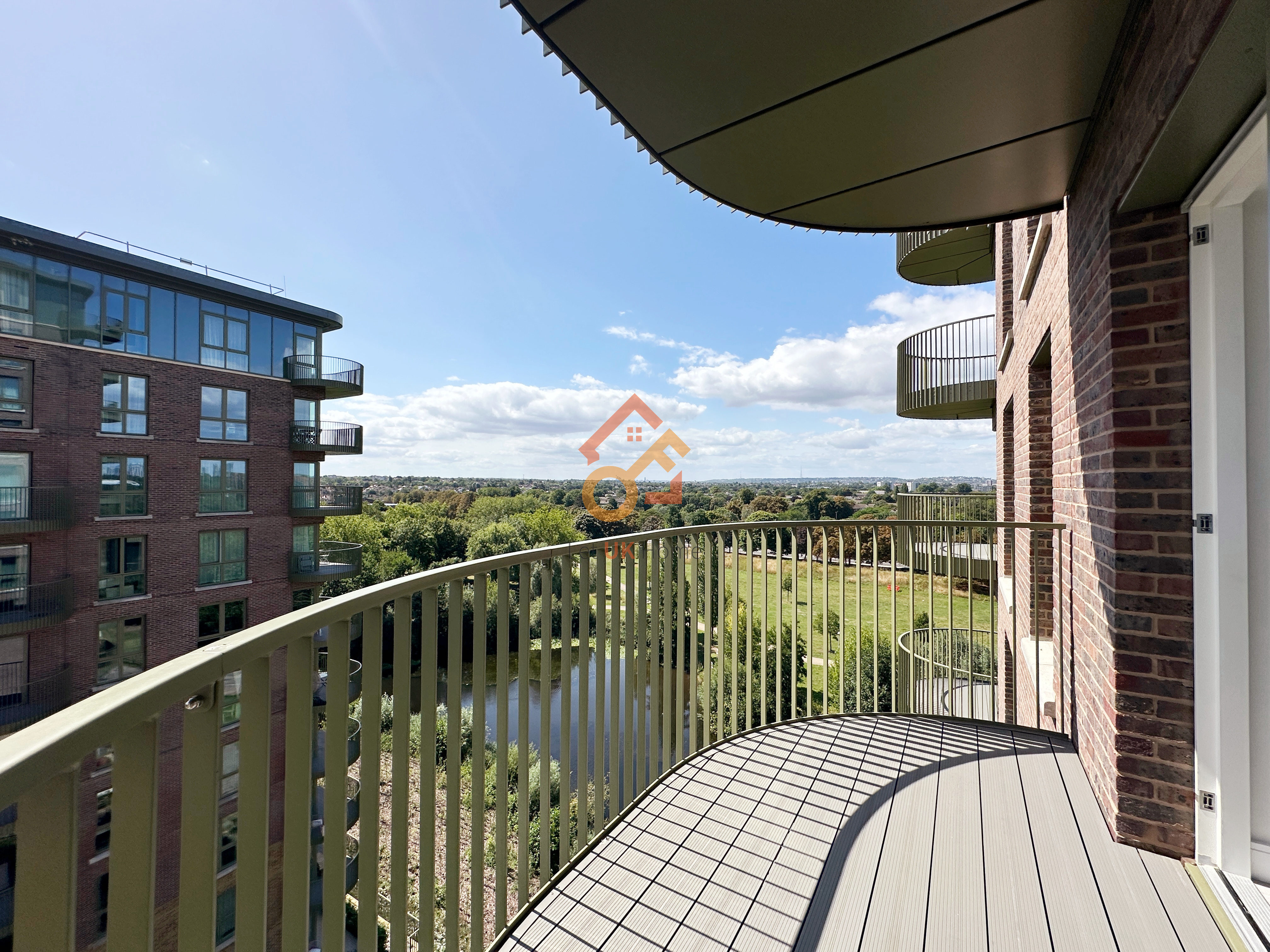 Lansha Group - UK Real Estate, UK Property Agency | One stop shop for buying and purchasing properties in the UK