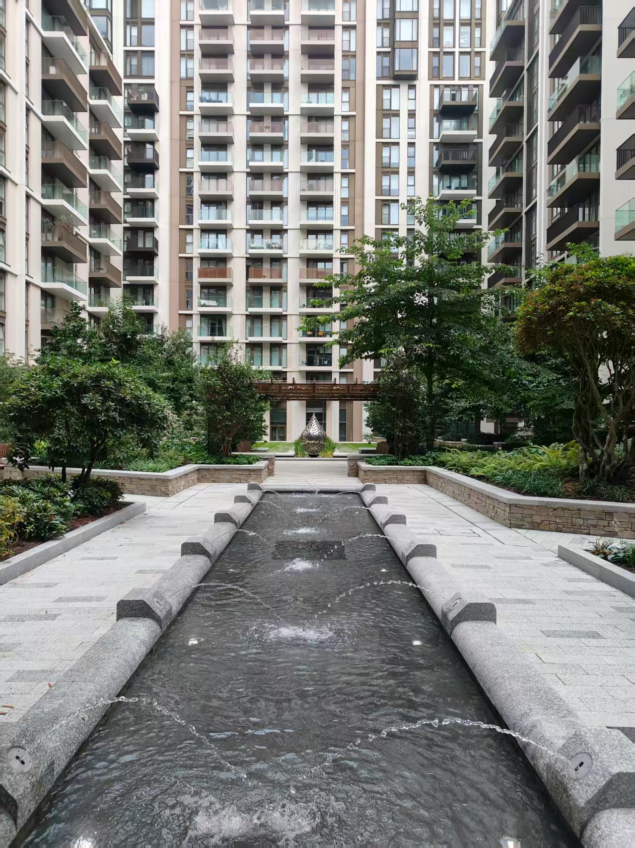 伦敦·柏郦 White City Living 找房实拍