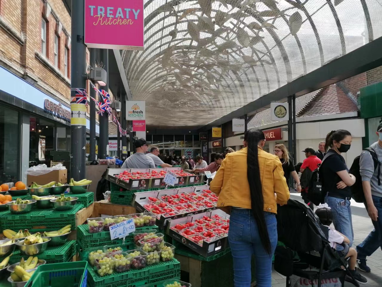 伦敦·兰普顿公馆 Lampton Parkside 配套