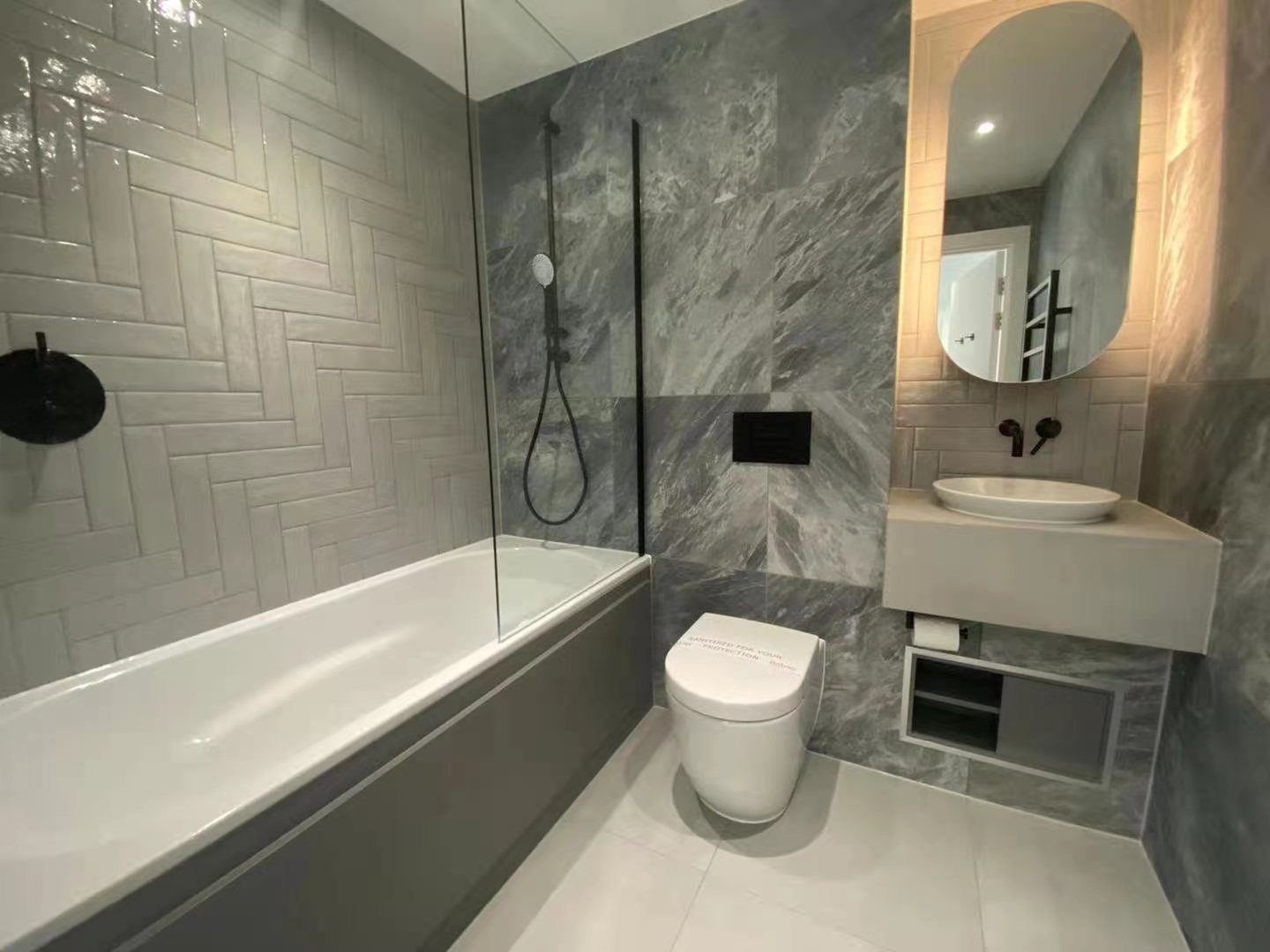 藍莎集團 - 英國樓盤、英國物業代理 | 英國買樓置業一站式服務