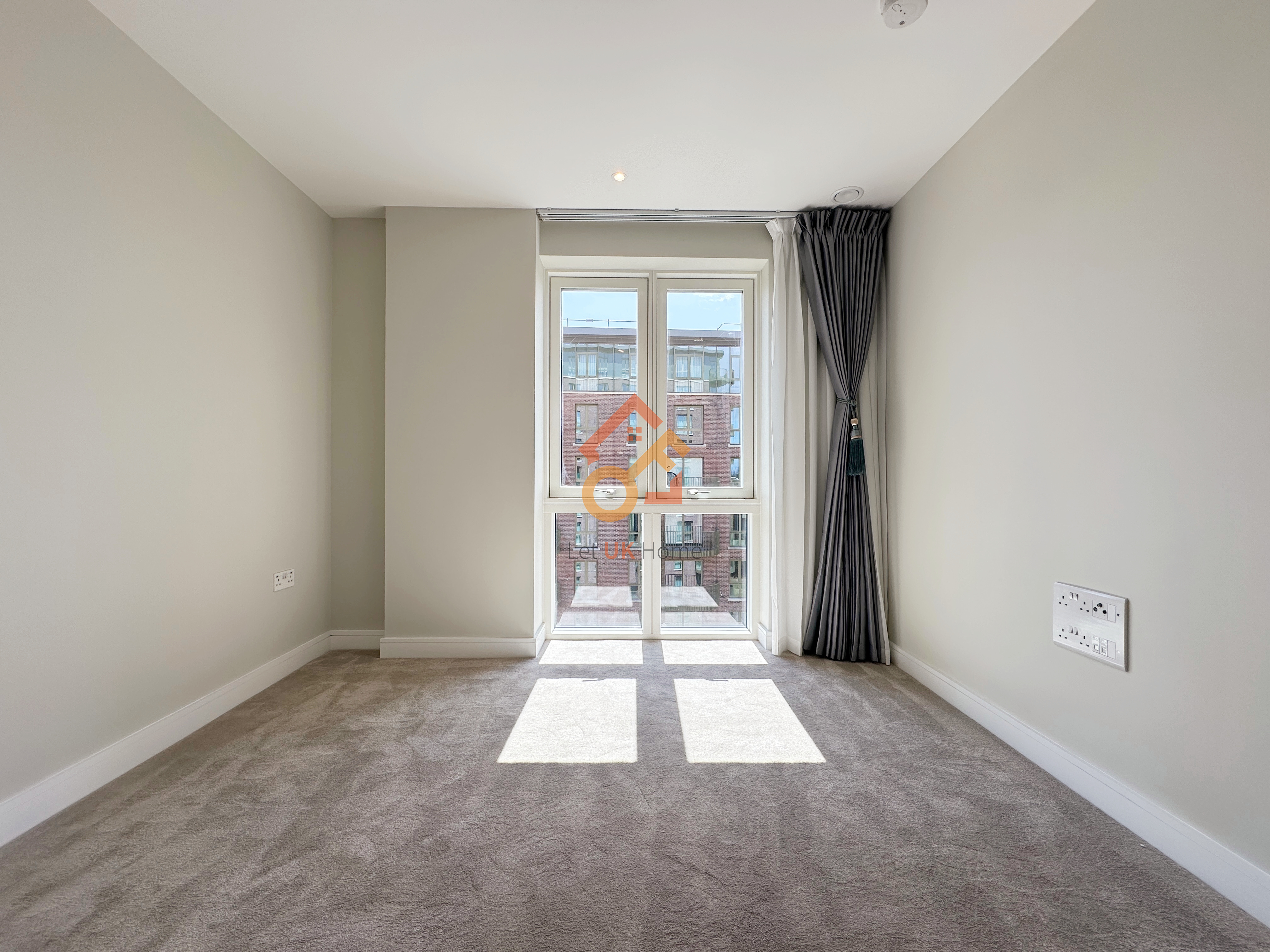 Lansha Group - UK Real Estate, UK Property Agency | One stop shop for buying and purchasing properties in the UK