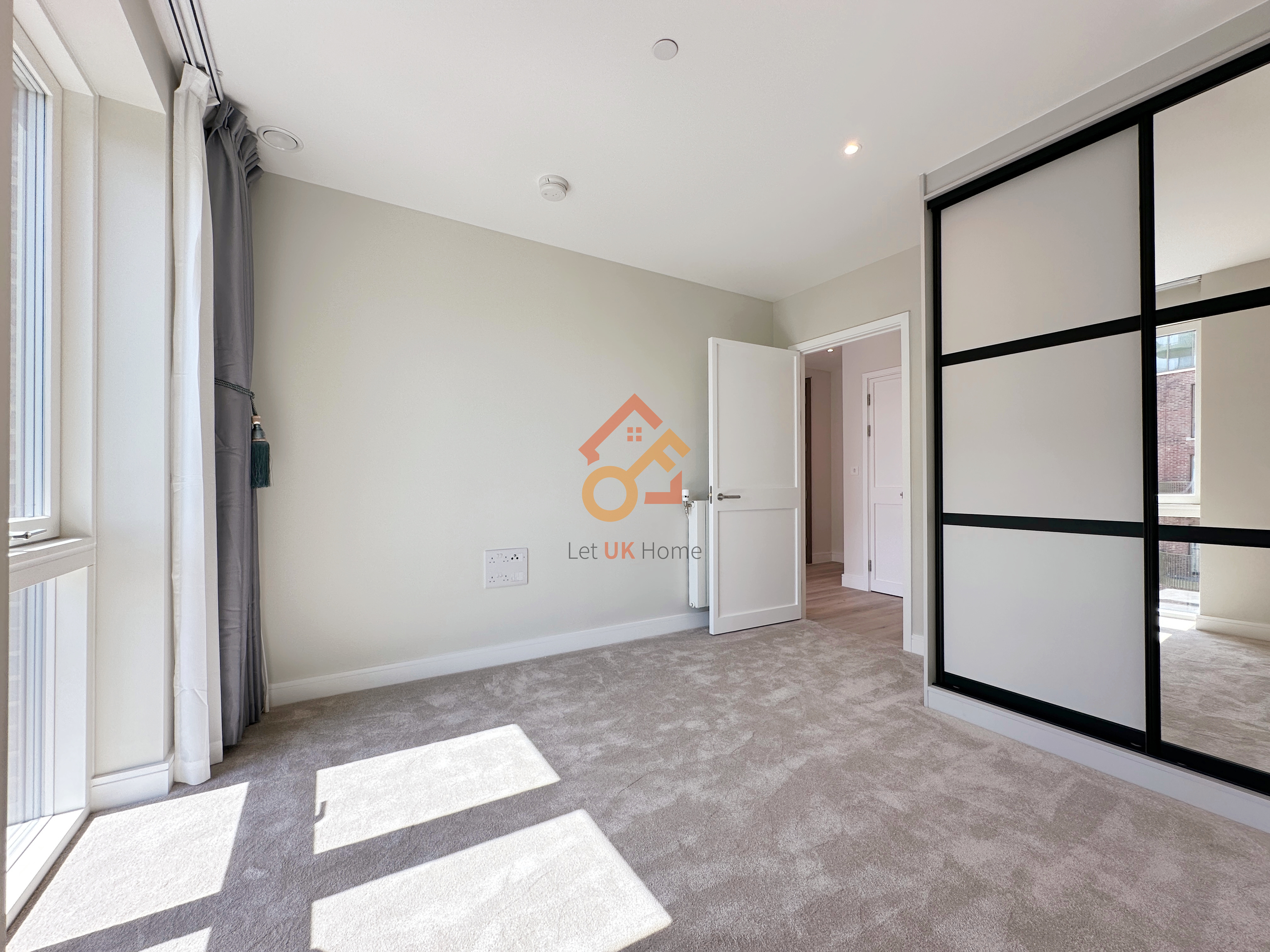 Lansha Group - UK Real Estate, UK Property Agency | One stop shop for buying and purchasing properties in the UK