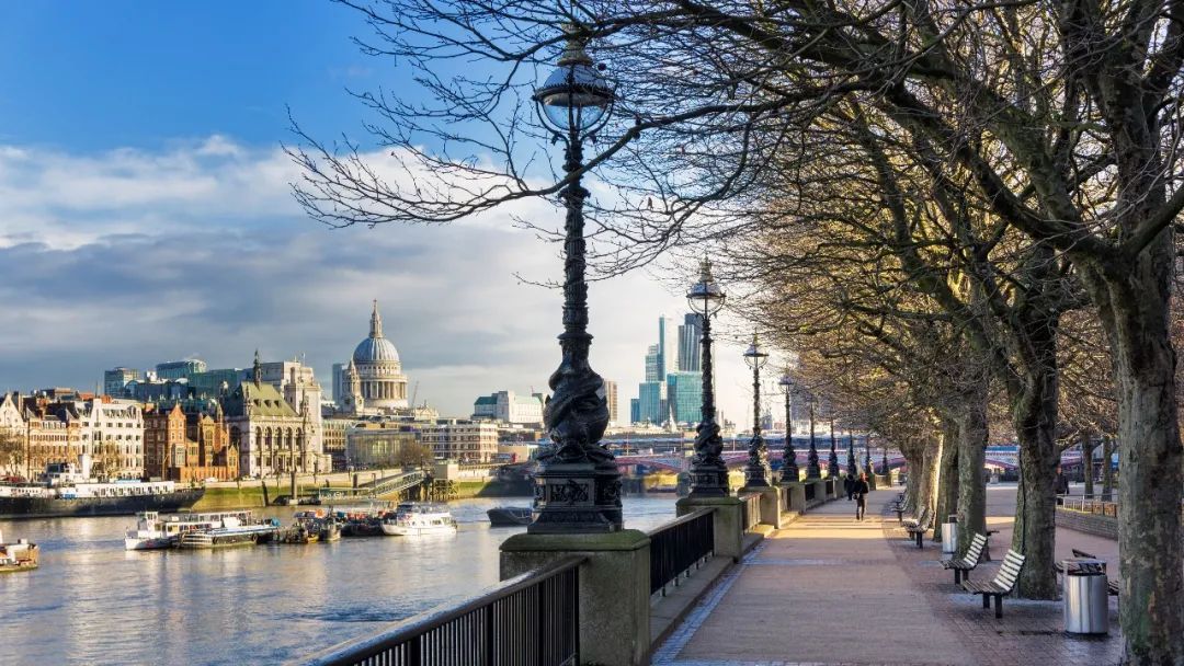 伦敦·格莱费广场 Graphite Square 配套