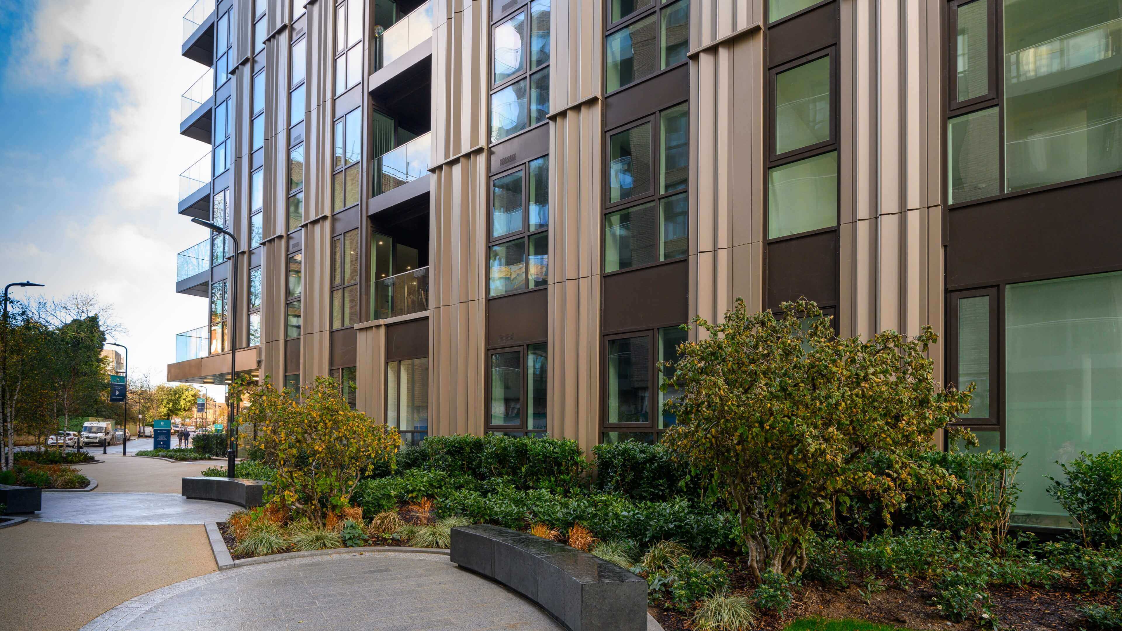 伦敦·伍贝里湖景苑 Woodberry Down 外立面