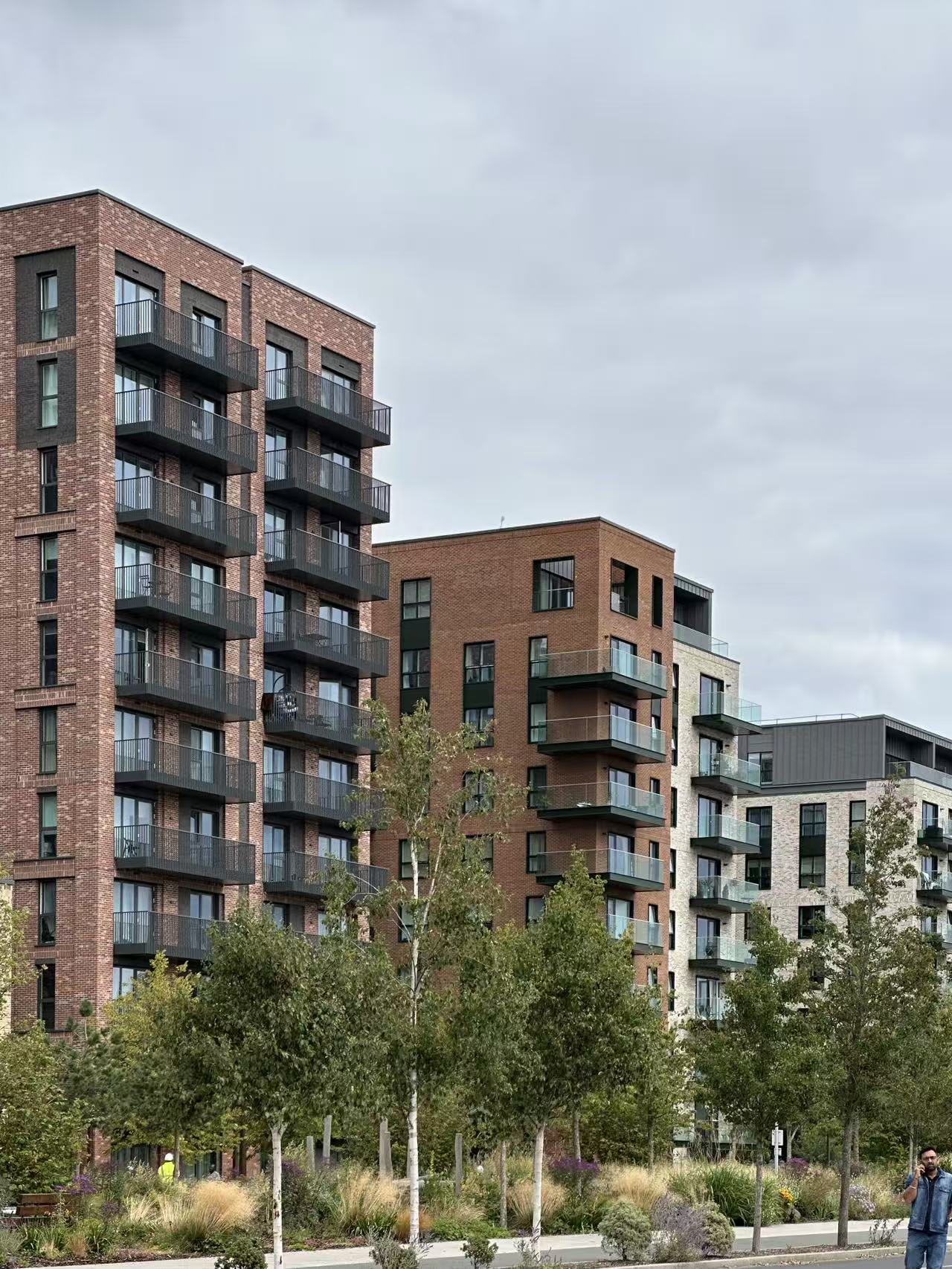 藍莎集團 - 英國樓盤、英國物業代理 | 英國買樓置業一站式服務