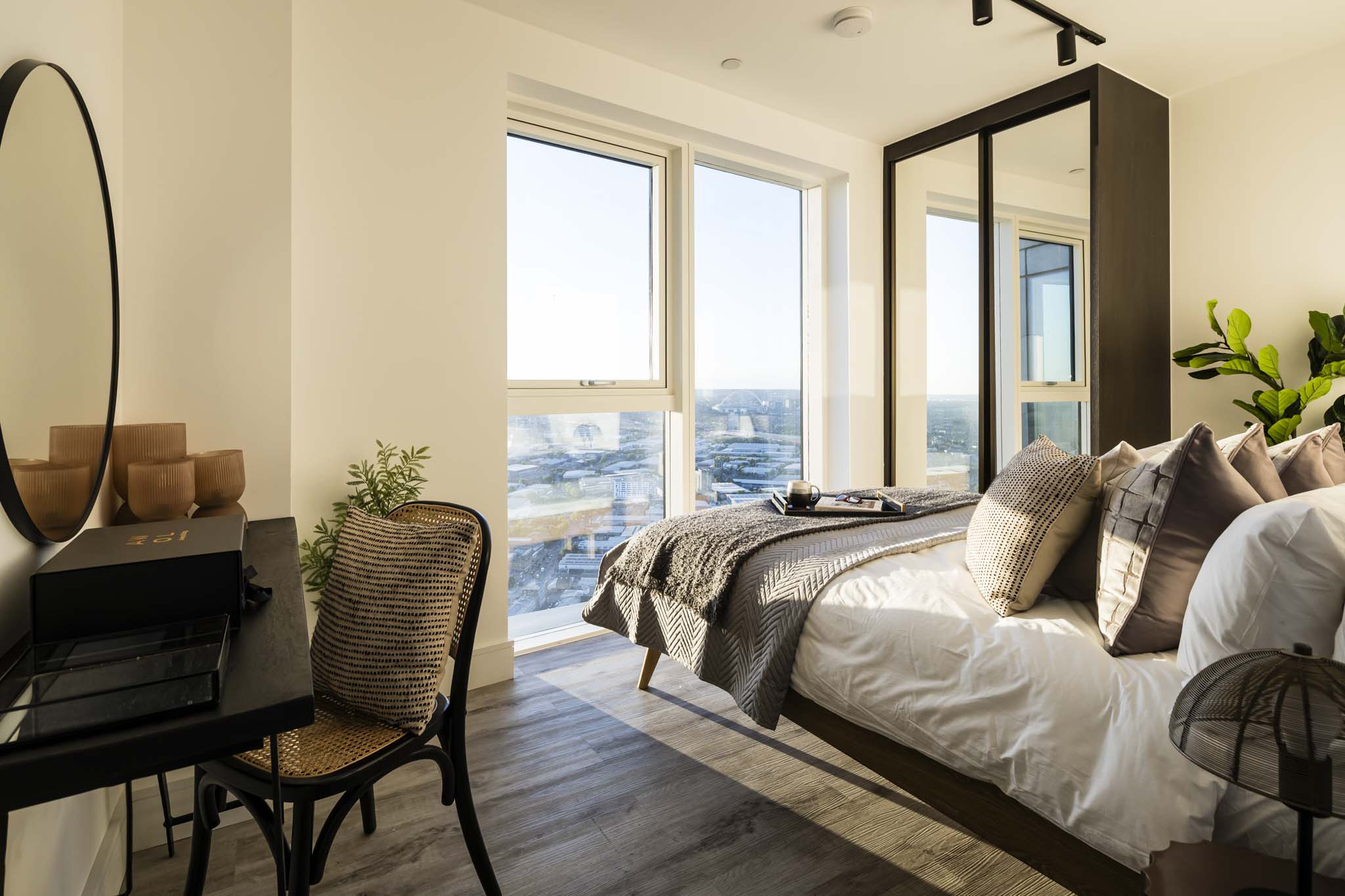 Lansha Group - UK Real Estate, UK Property Agency | One stop shop for buying and purchasing properties in the UK