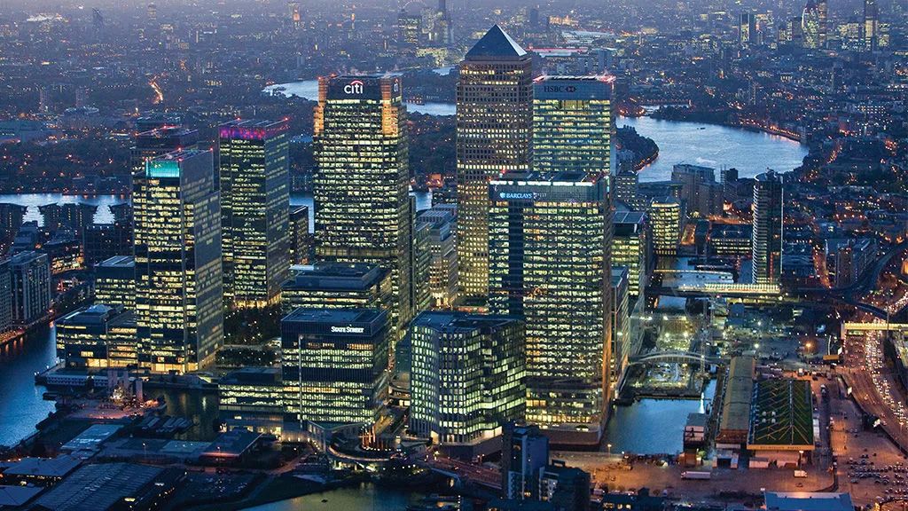 伦敦·大道公园10号 10 Park Drive 外立面