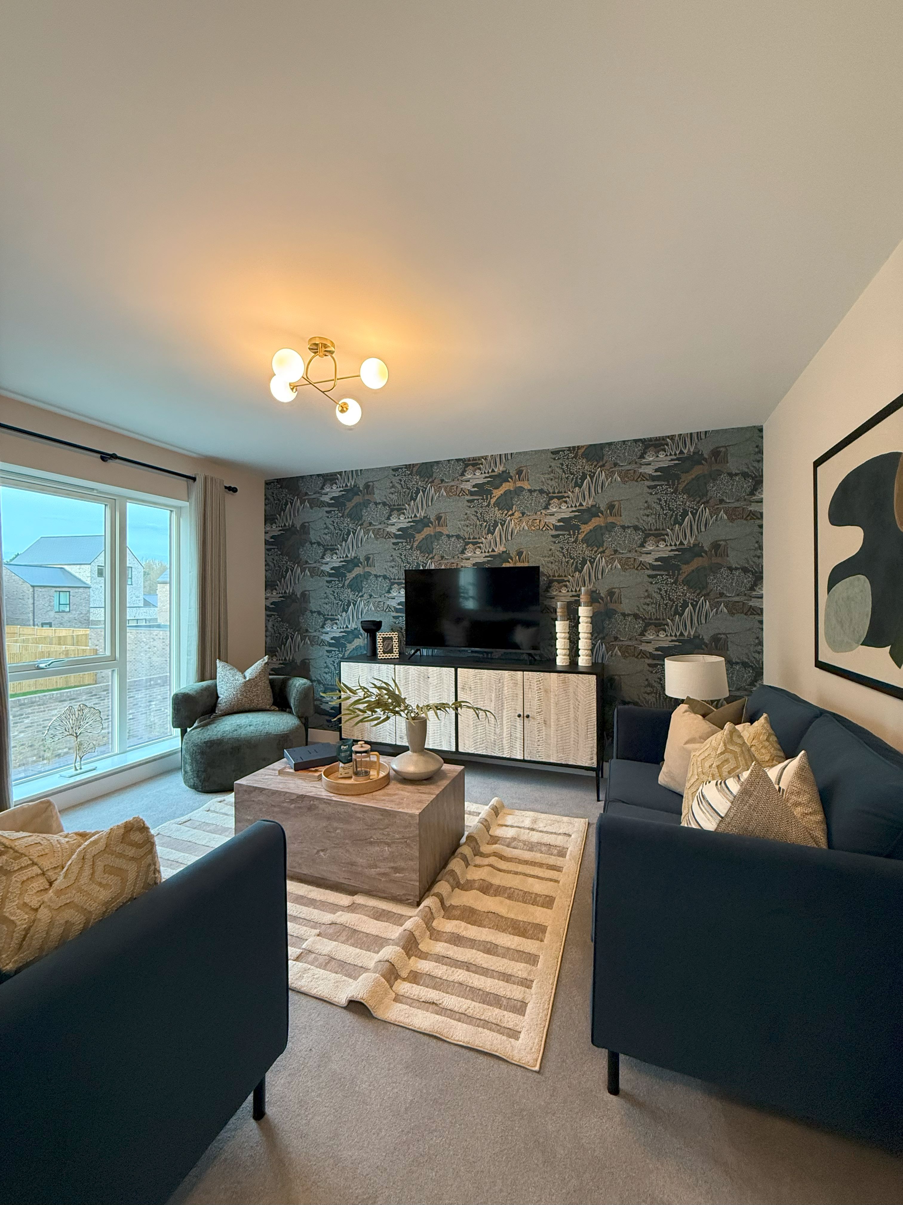 藍莎集團 - 英國樓盤、英國物業代理 | 英國買樓置業一站式服務