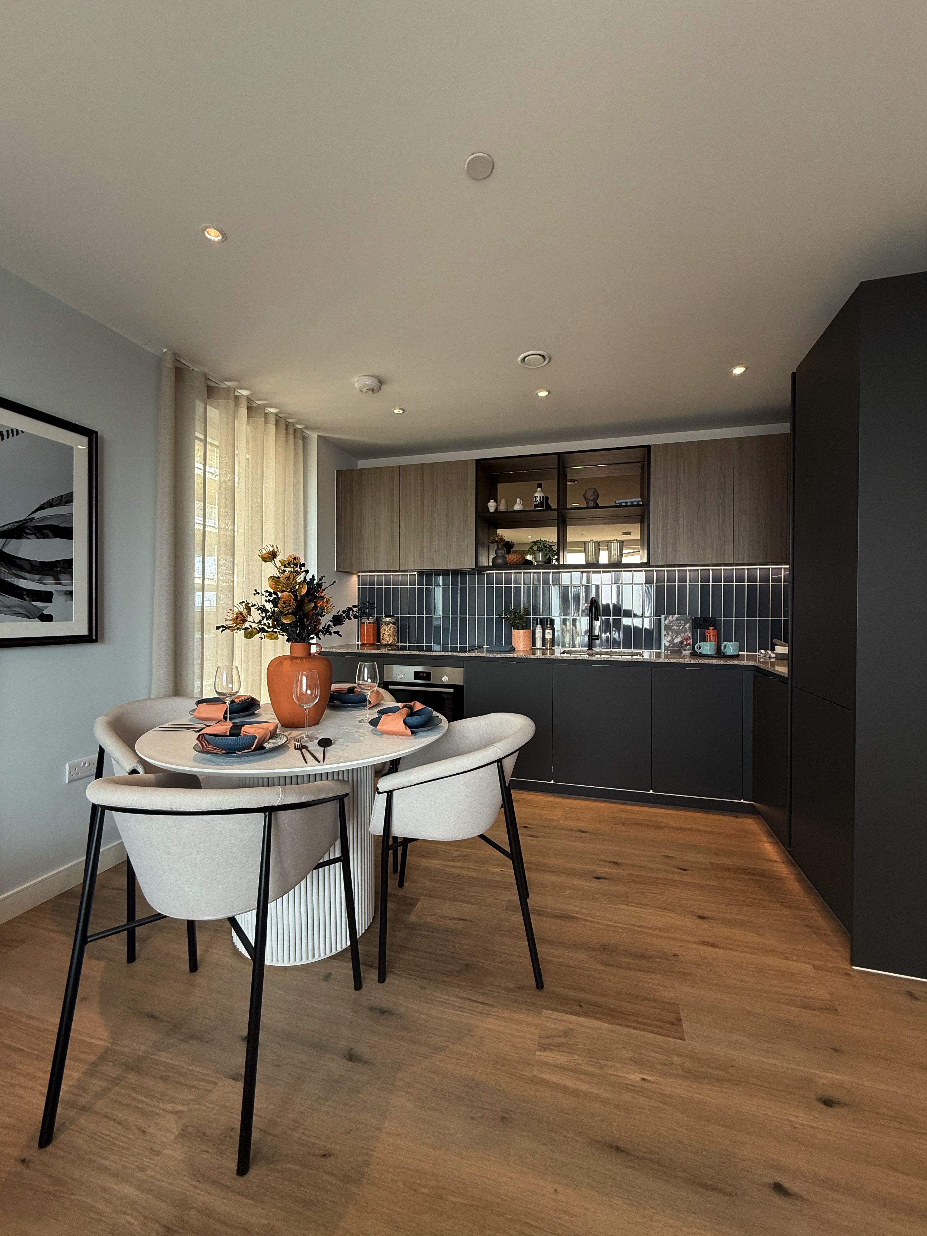 藍莎集團 - 英國樓盤、英國物業代理 | 英國買樓置業一站式服務