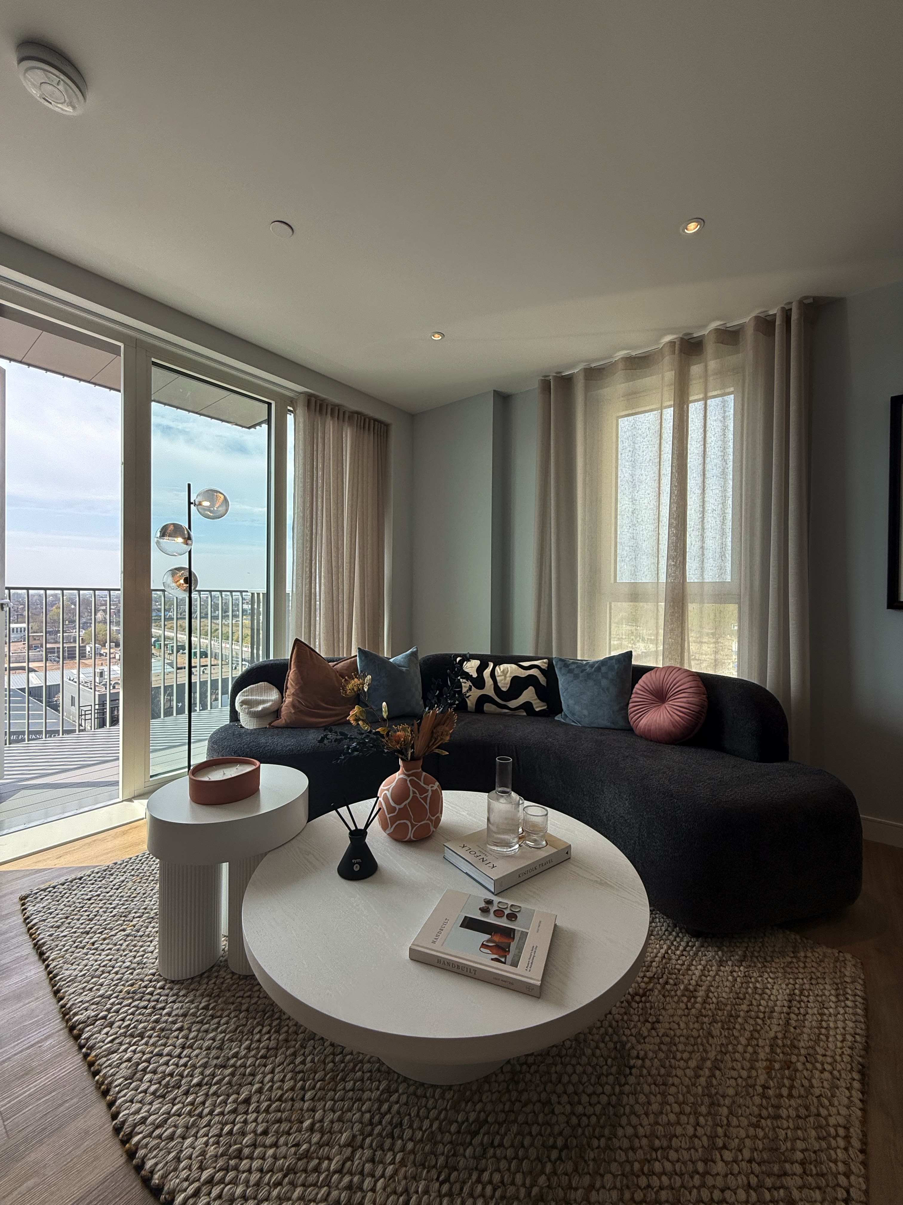 藍莎集團 - 英國樓盤、英國物業代理 | 英國買樓置業一站式服務