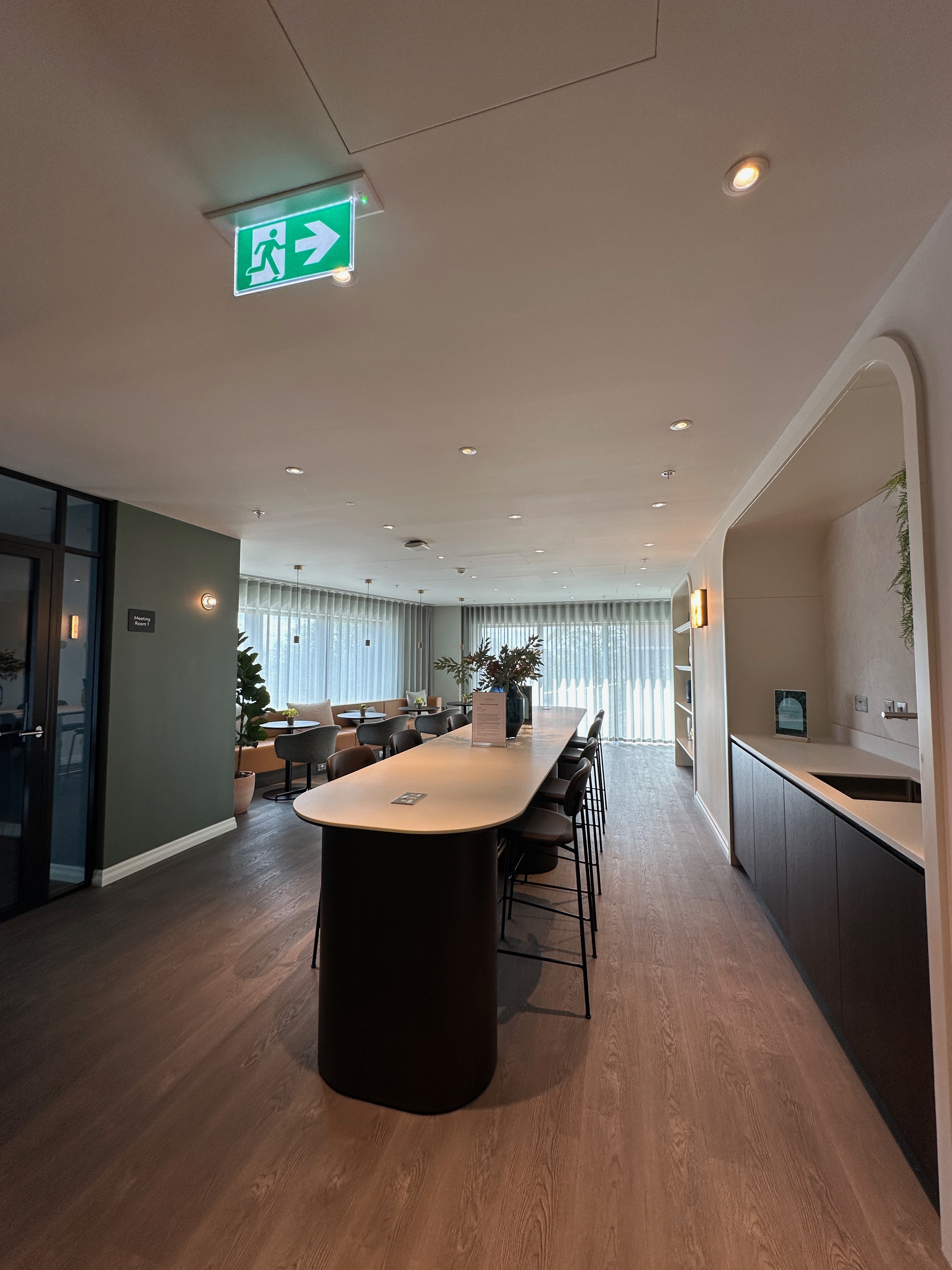 藍莎集團 | 英國置產一站式服務