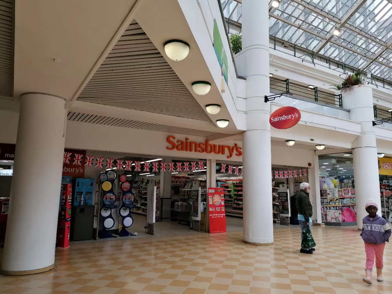 藍莎集團 - 英國樓盤、英國物業代理 | 英國買樓置業一站式服務