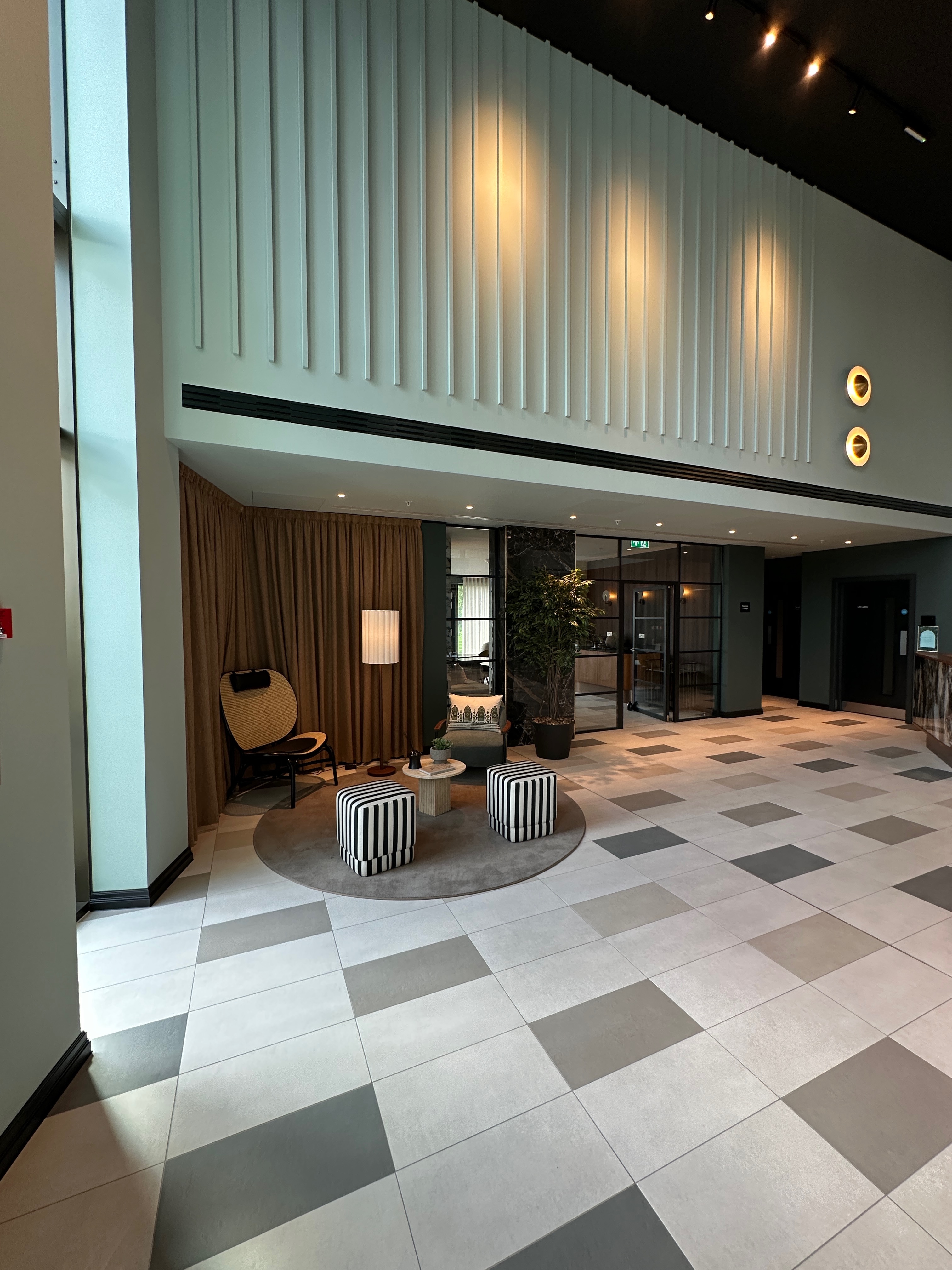 藍莎集團 | 英國置產一站式服務