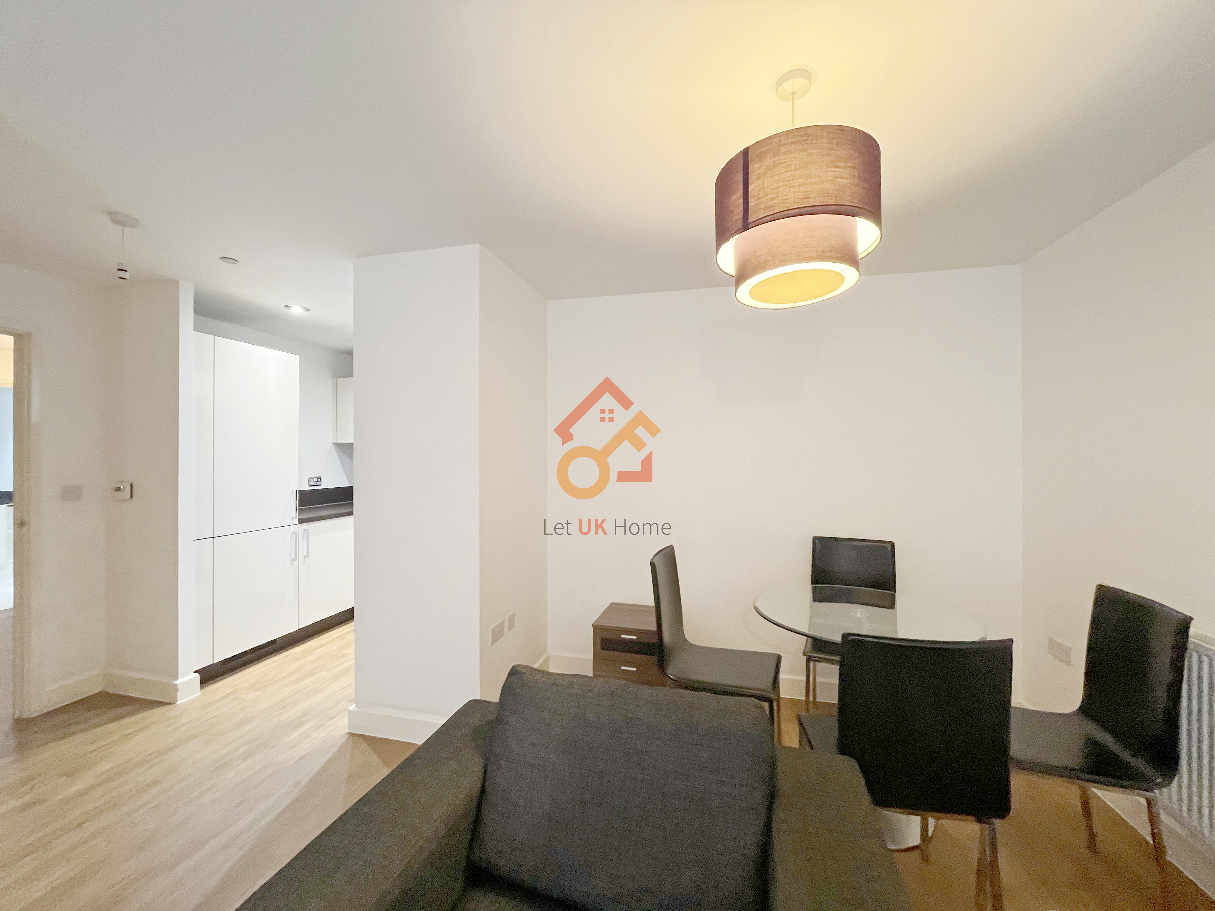 藍莎集團 - 英國樓盤、英國物業代理 | 英國買樓置業一站式服務