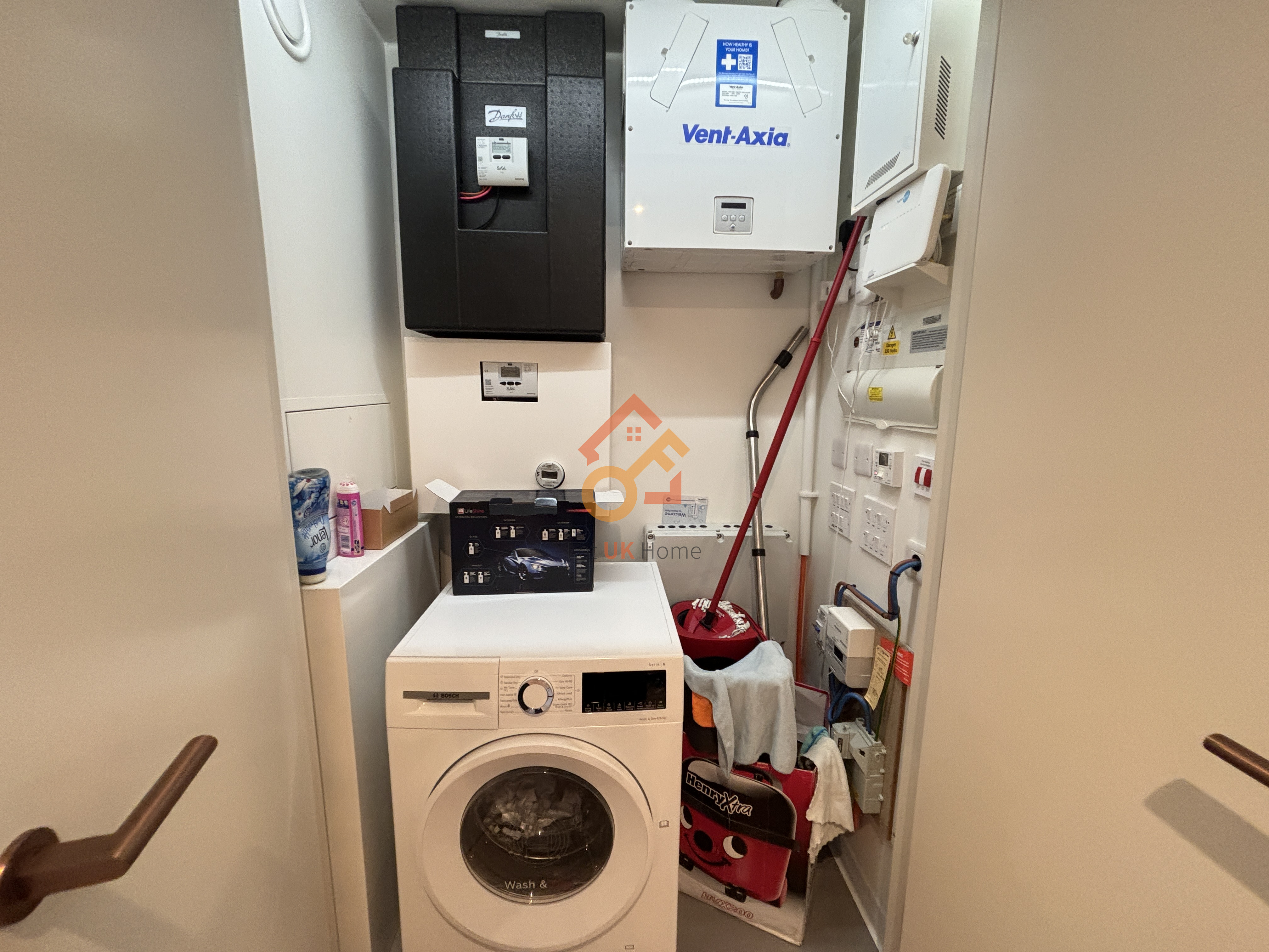 藍莎集團 - 英國樓盤、英國物業代理 | 英國買樓置業一站式服務